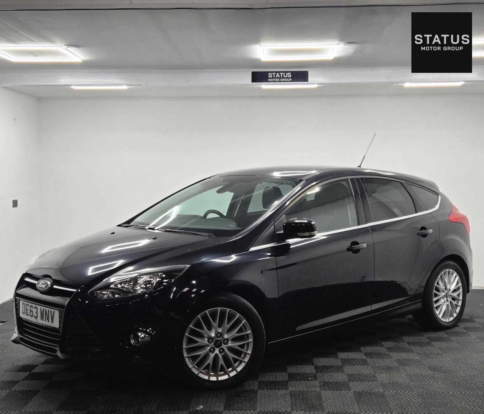 Ford Focus 1.6 Zetec Hatchback 5dr Petrol Powershift Euro 5 (125 ps)