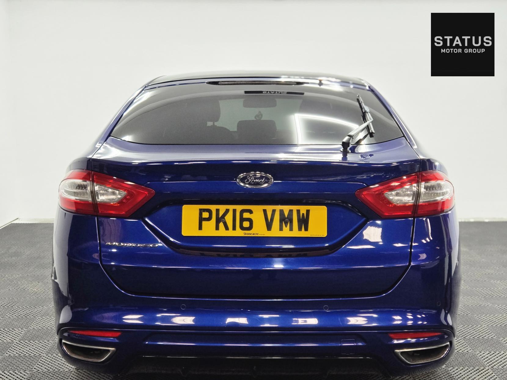 Ford Mondeo 2.0 TDCi Titanium Hatchback 5dr Diesel Powershift Euro 6 (s/s) (210 ps)