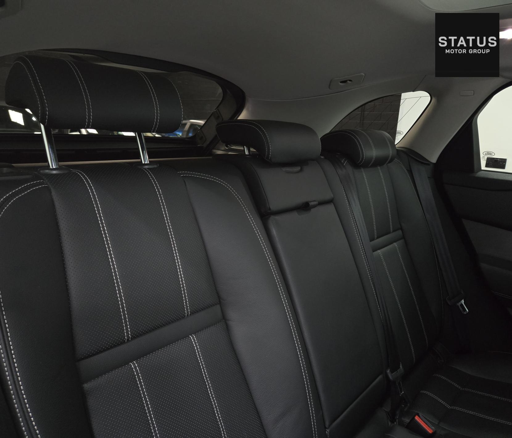 Land Rover Range Rover Velar 2.0 D240 S SUV 5dr Diesel Auto 4WD Euro 6 (s/s) (240 ps)