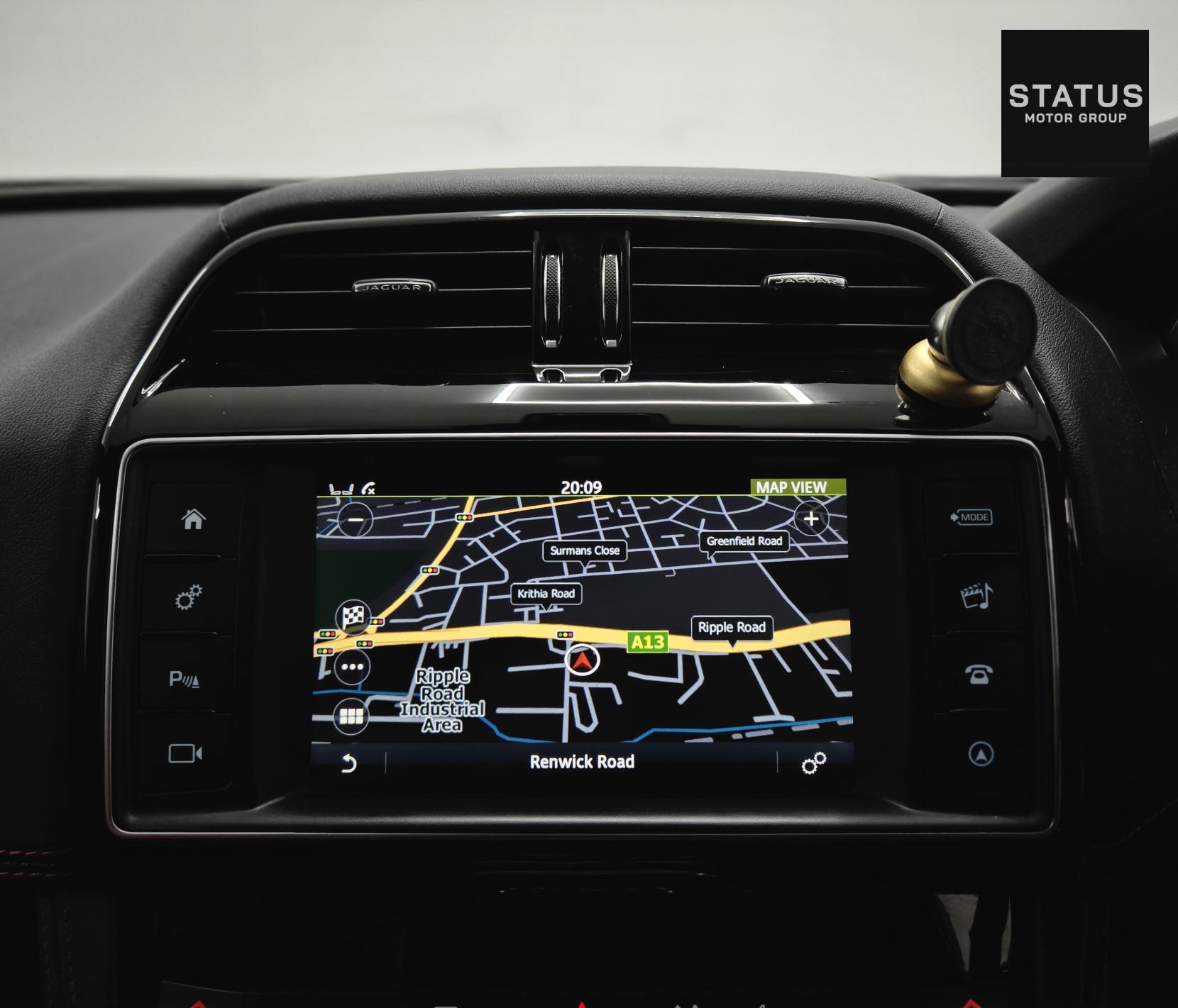 Jaguar F-PACE 2.0 D180 R-Sport SUV 5dr Diesel Auto AWD Euro 6 (s/s) (180 ps)