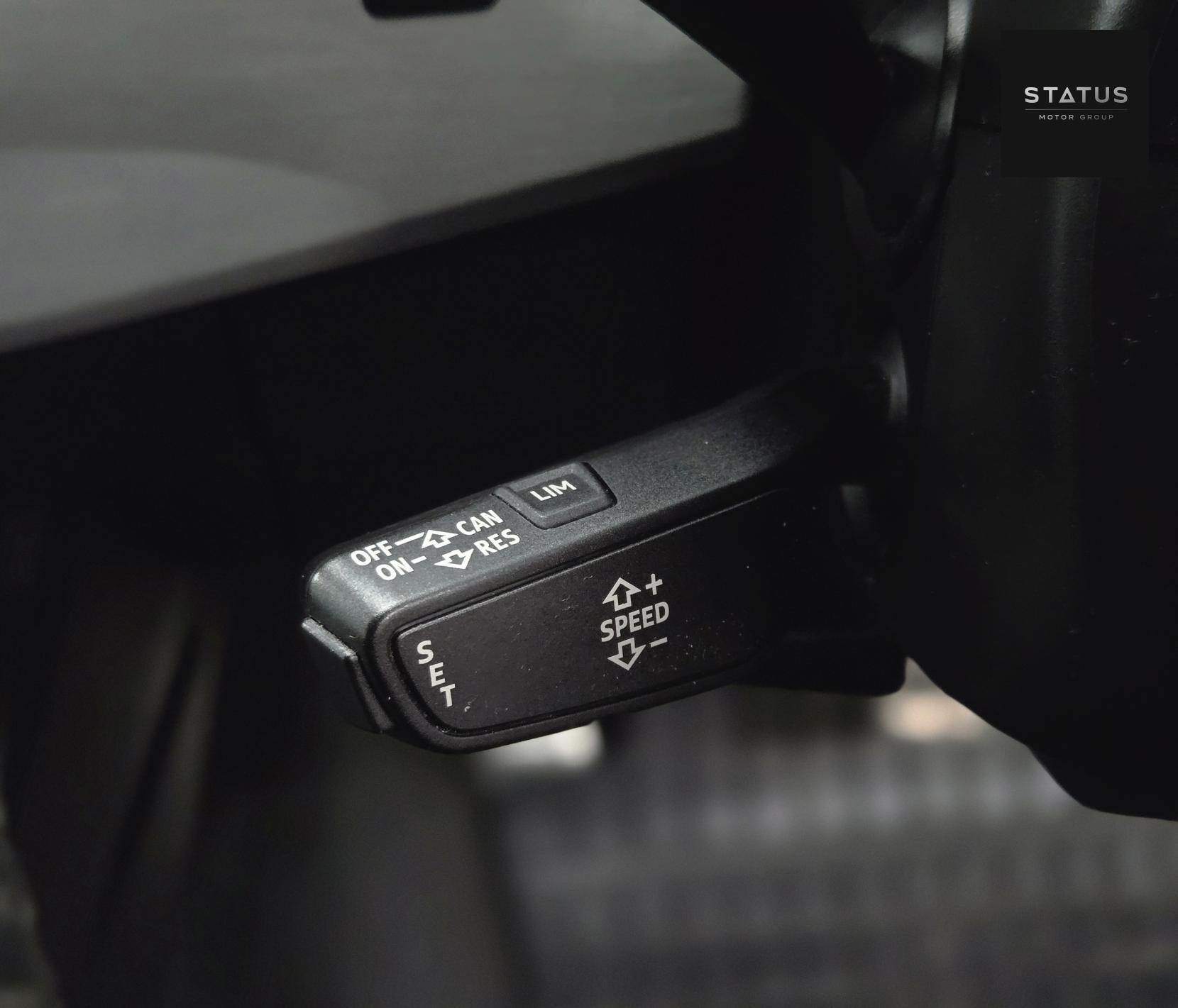 Audi A4 Avant 2.0 TDI ultra S line Estate 5dr Diesel S Tronic Euro 6 (s/s) (190 ps)