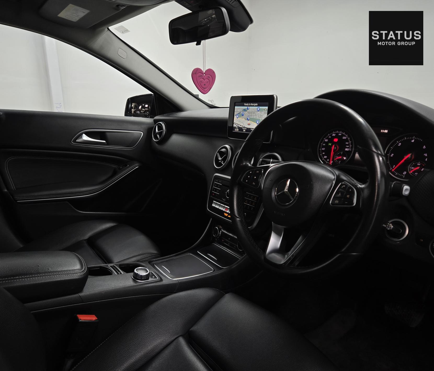 Mercedes-Benz A Class 2.1 A200d SE Hatchback 5dr Diesel 7G-DCT Euro 6 (s/s) (136 ps)
