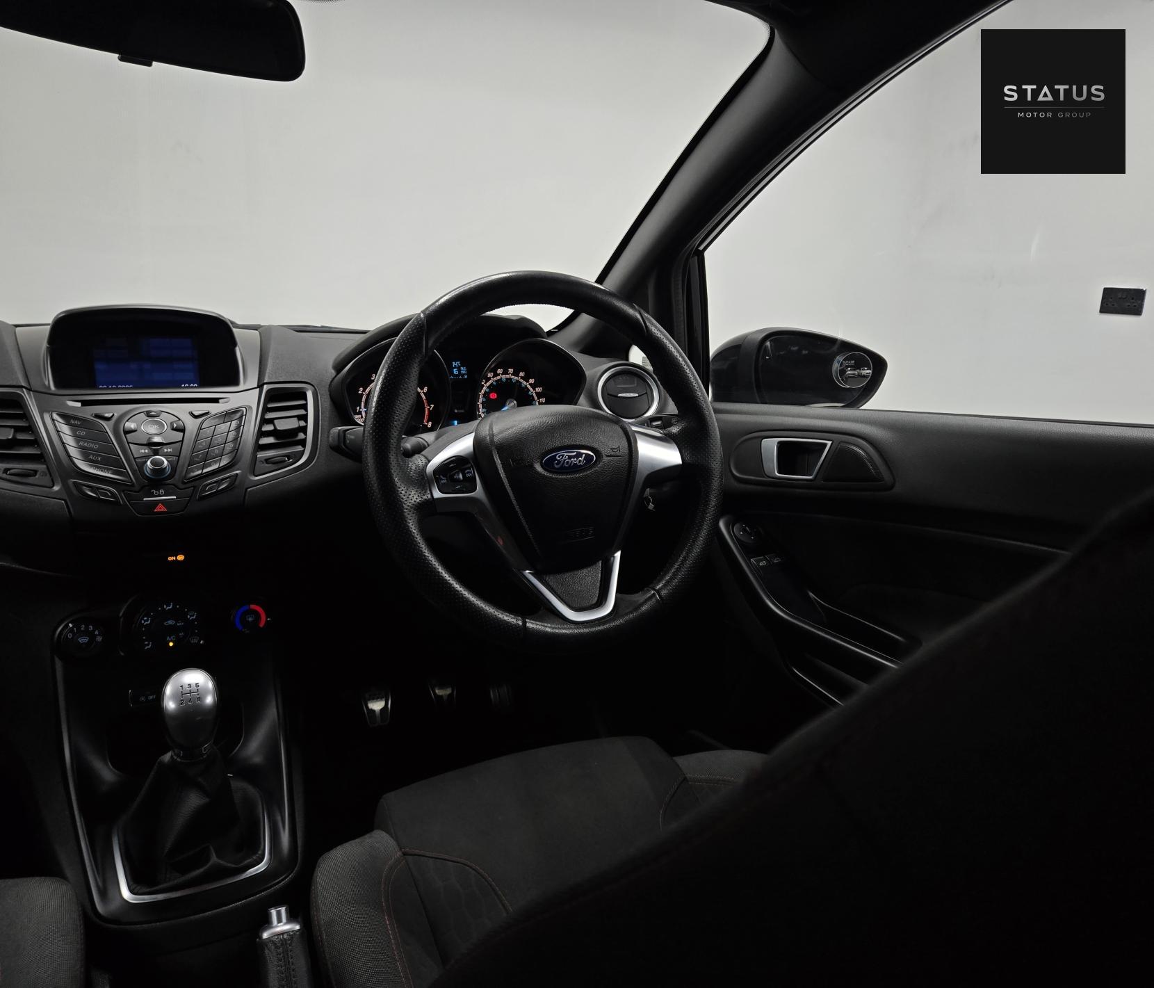 Ford Fiesta 1.0T EcoBoost ST-Line Hatchback 5dr Petrol Manual Euro 6 (s/s) (100 ps)