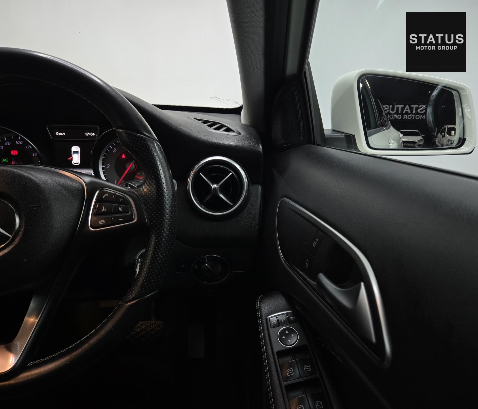 Mercedes-Benz GLA 2.1 GLA200d Sport (Premium) SUV 5dr Diesel 7G-DCT Euro 6 (s/s) (136 ps)
