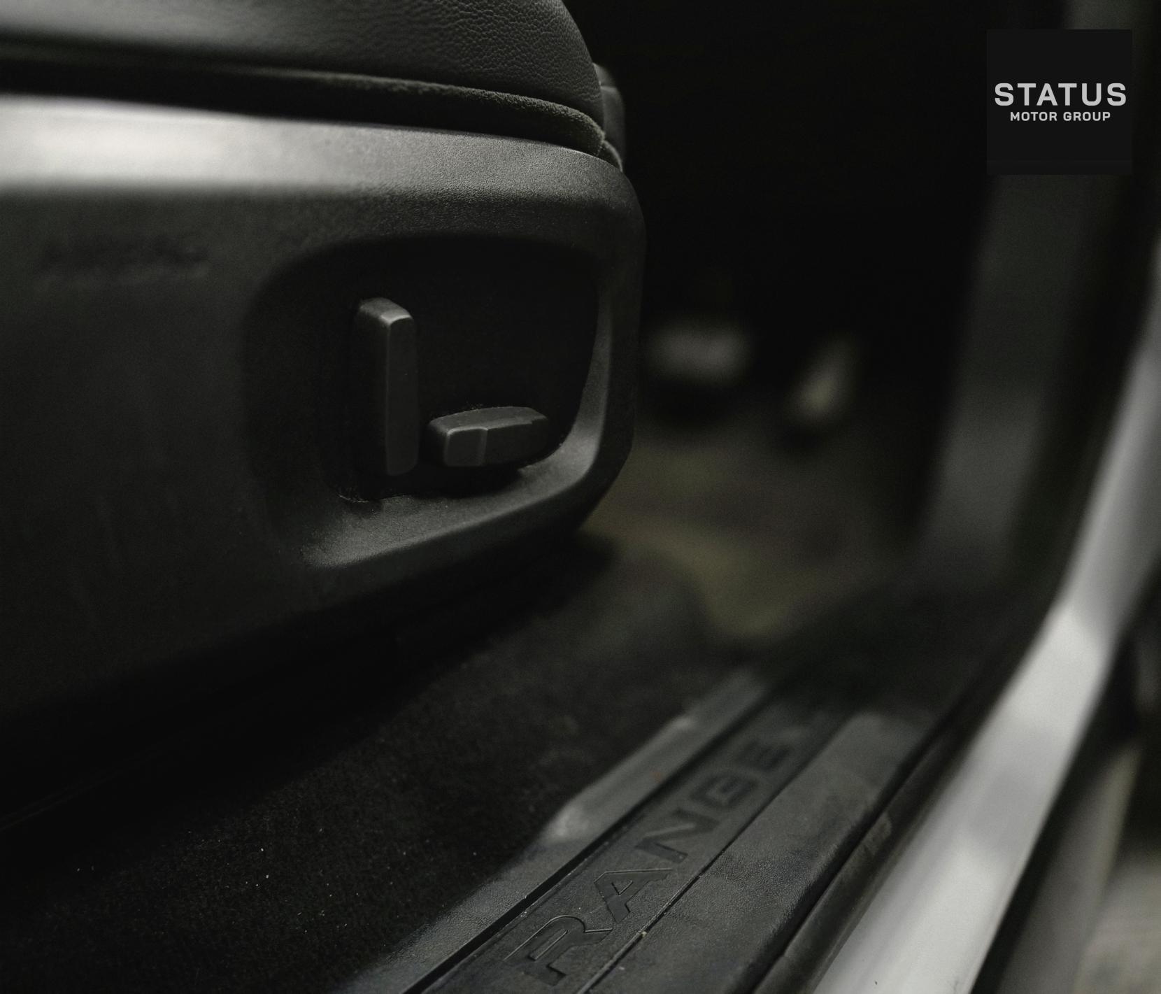 Land Rover Range Rover Evoque 2.0 TD4 SE Tech SUV 5dr Diesel Auto 4WD Euro 6 (s/s) (180 ps)