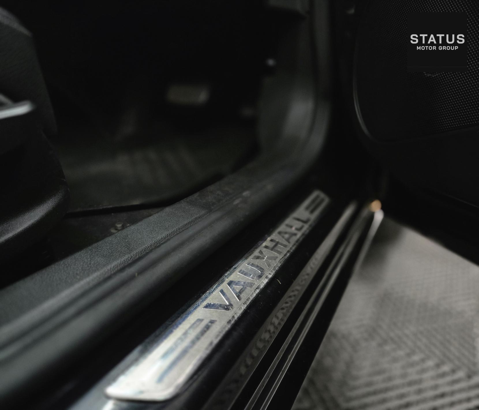 Vauxhall Astra 2.0 CDTi Elite Hatchback 5dr Diesel Auto Euro 5 (165 ps)