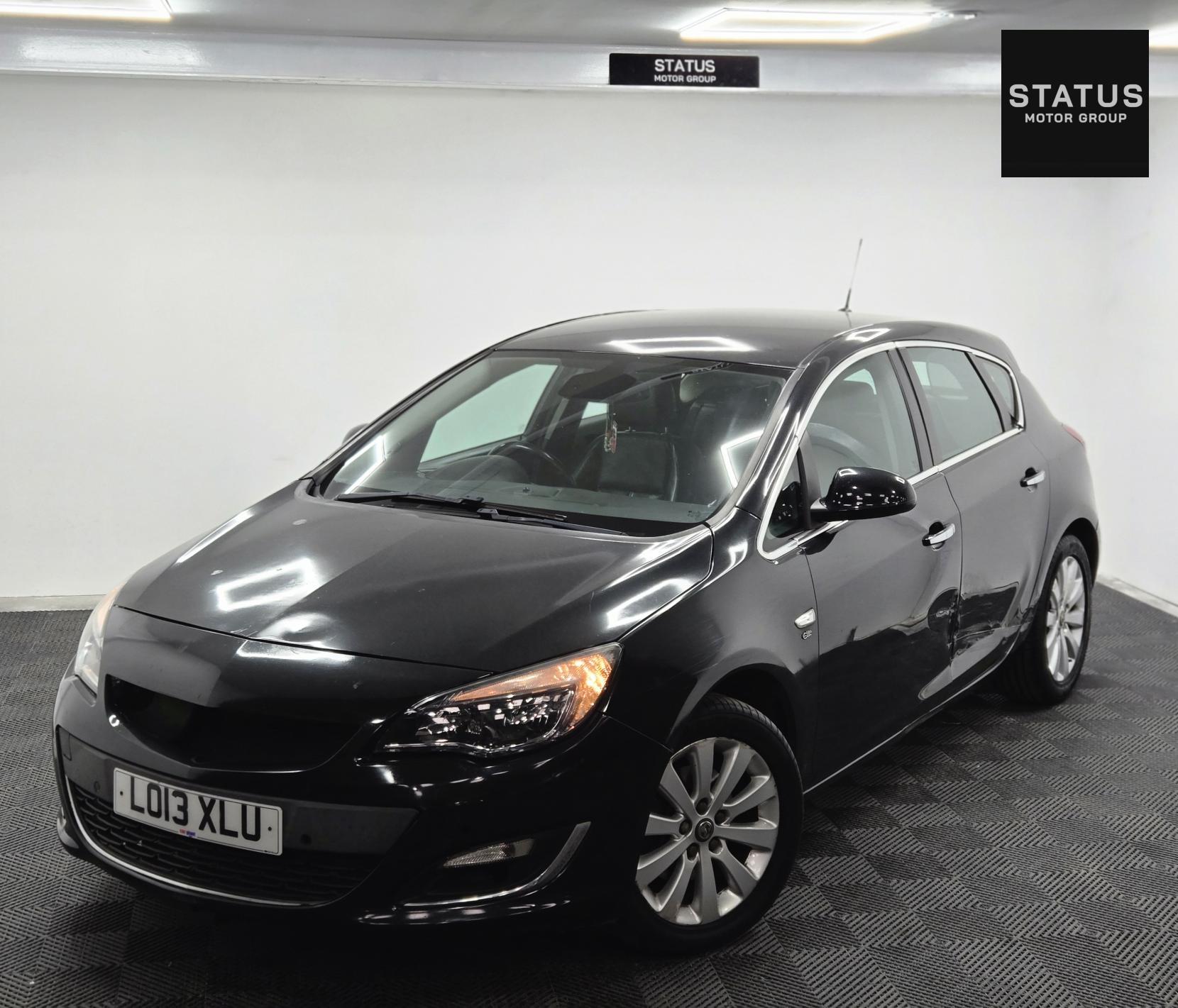 Vauxhall Astra 2.0 CDTi Elite Hatchback 5dr Diesel Auto Euro 5 (165 ps)