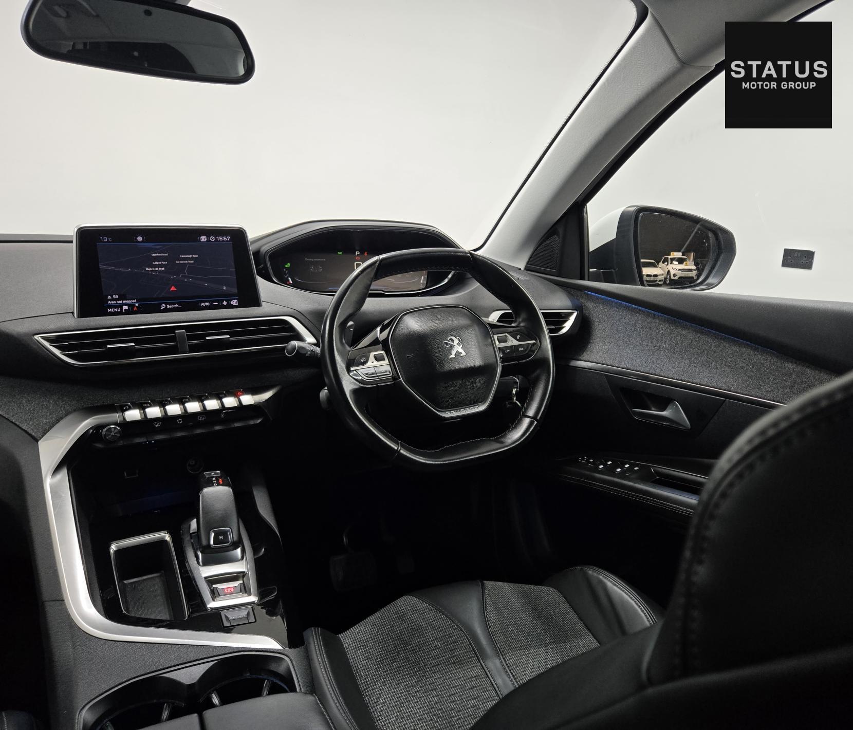 Peugeot 3008 1.2 PureTech Allure SUV 5dr Petrol EAT Euro 6 (s/s) (130 ps)