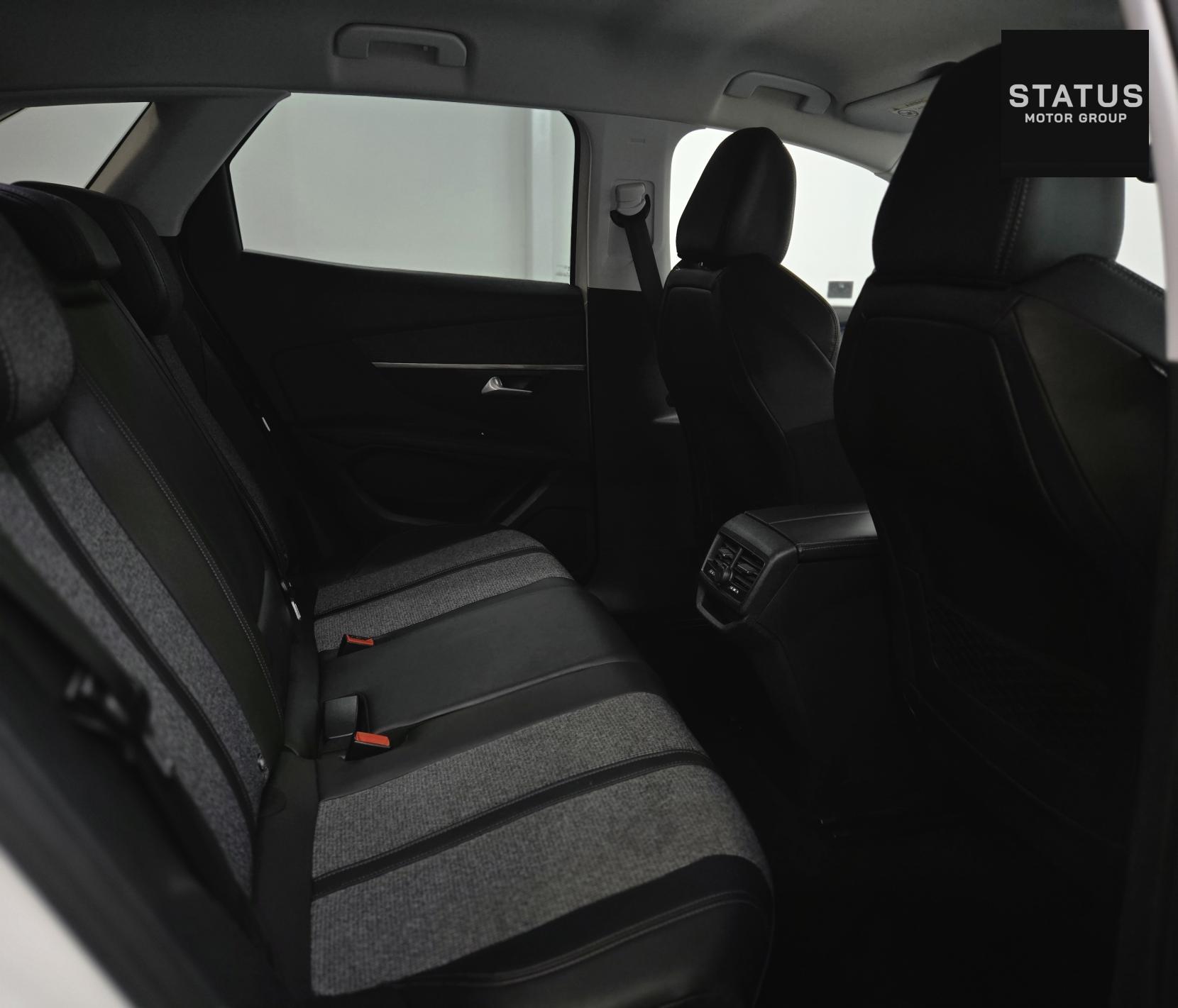 Peugeot 3008 1.2 PureTech Allure SUV 5dr Petrol EAT Euro 6 (s/s) (130 ps)
