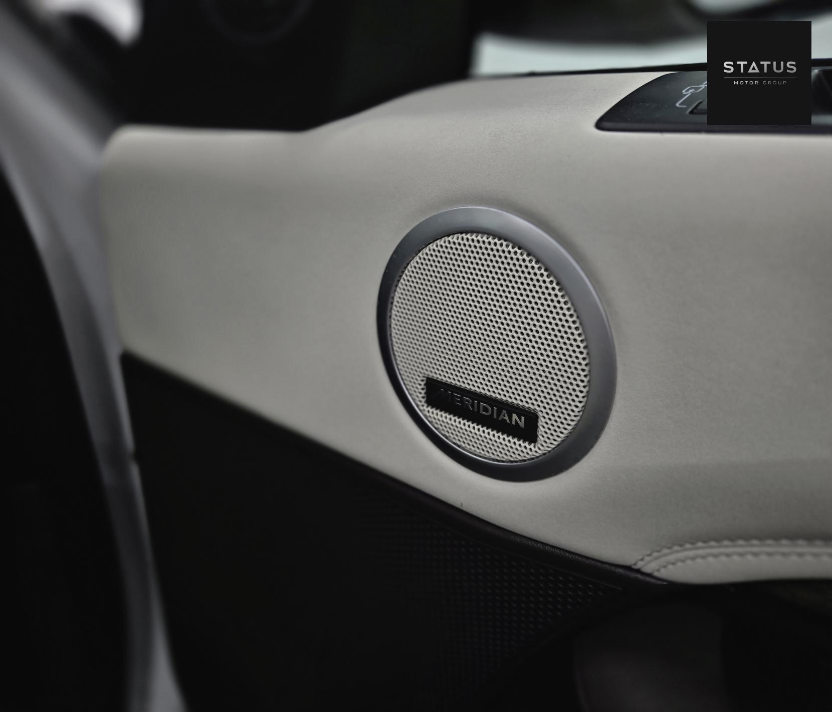 Land Rover Discovery 2.0 SD4 HSE SUV 5dr Diesel Auto 4WD Euro 6 (s/s) (240 ps)