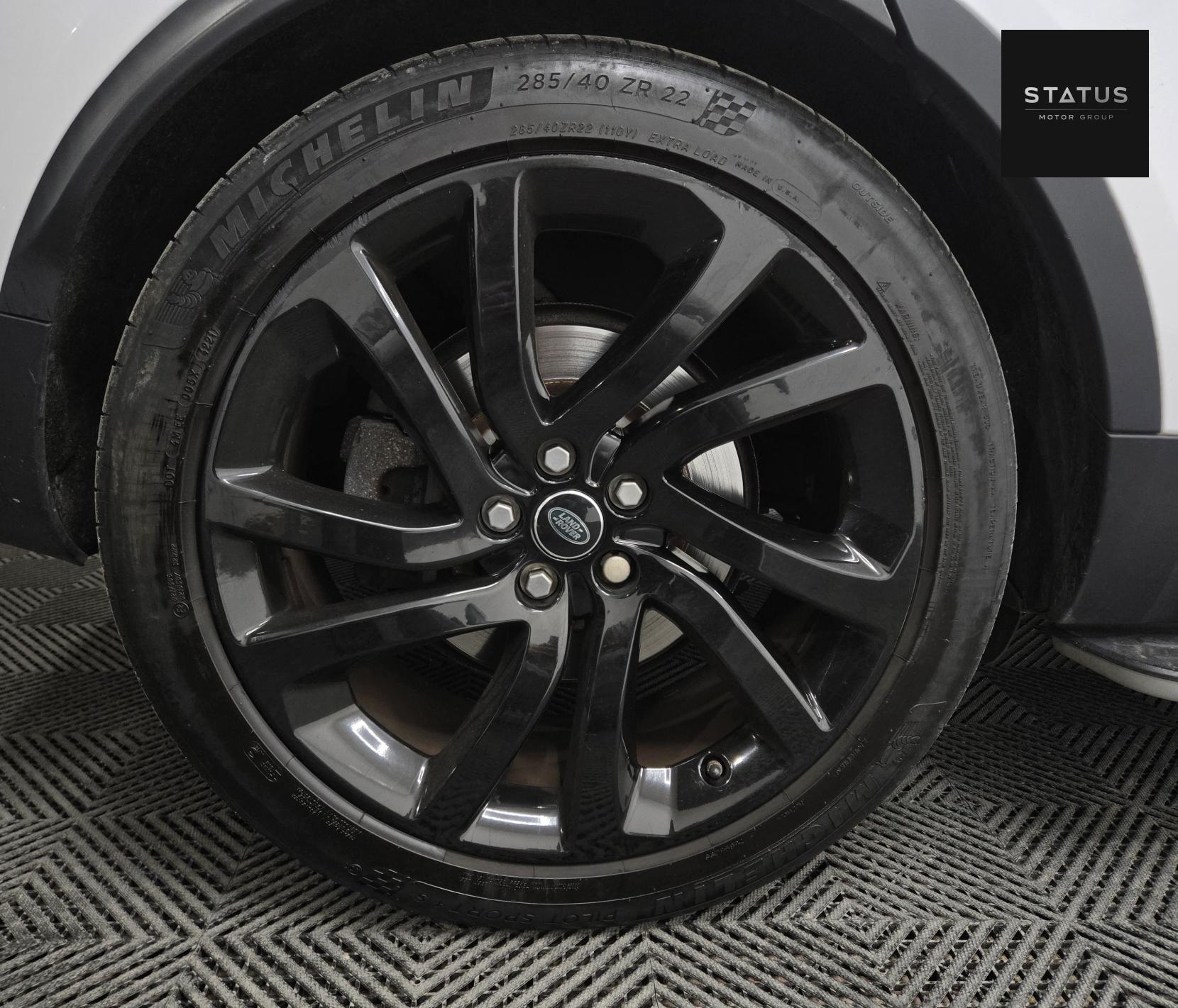 Land Rover Discovery 2.0 SD4 HSE SUV 5dr Diesel Auto 4WD Euro 6 (s/s) (240 ps)