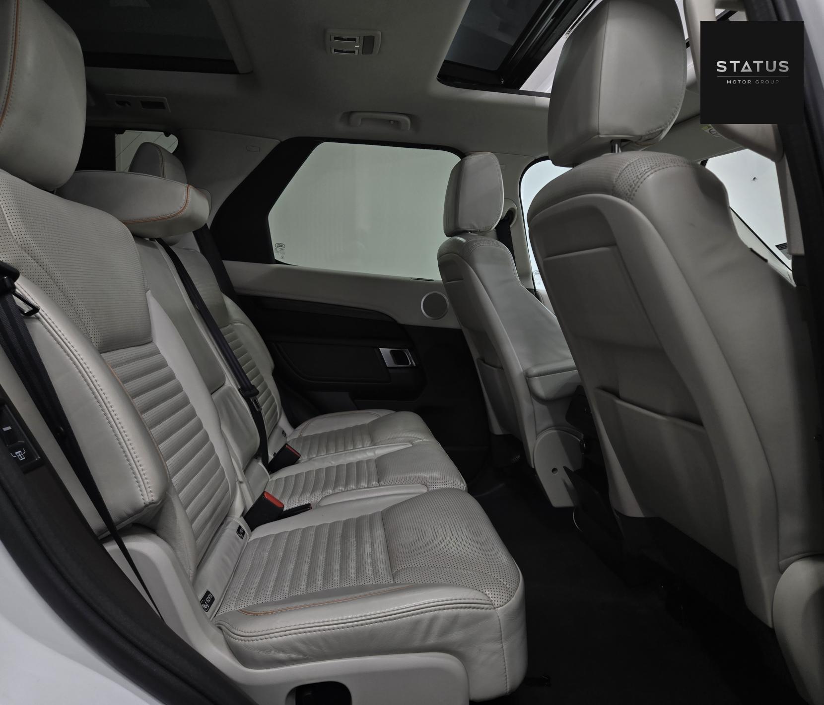 Land Rover Discovery 2.0 SD4 HSE SUV 5dr Diesel Auto 4WD Euro 6 (s/s) (240 ps)