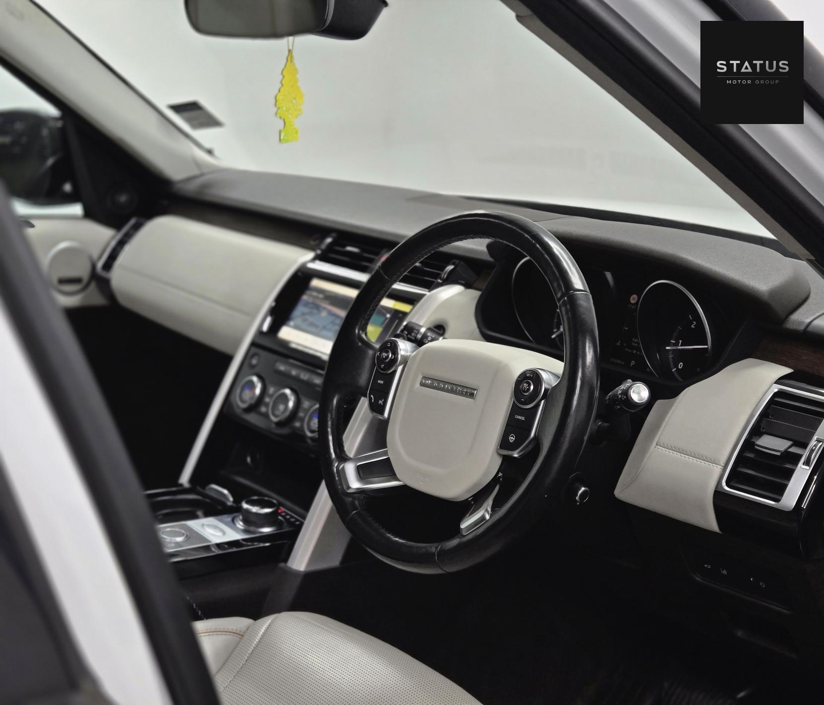 Land Rover Discovery 2.0 SD4 HSE SUV 5dr Diesel Auto 4WD Euro 6 (s/s) (240 ps)