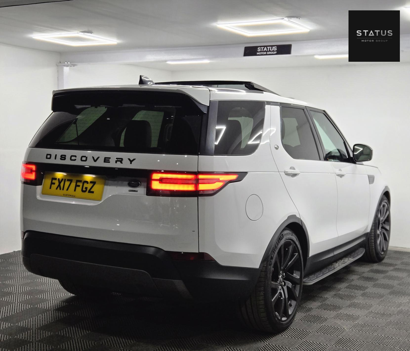 Land Rover Discovery 2.0 SD4 HSE SUV 5dr Diesel Auto 4WD Euro 6 (s/s) (240 ps)