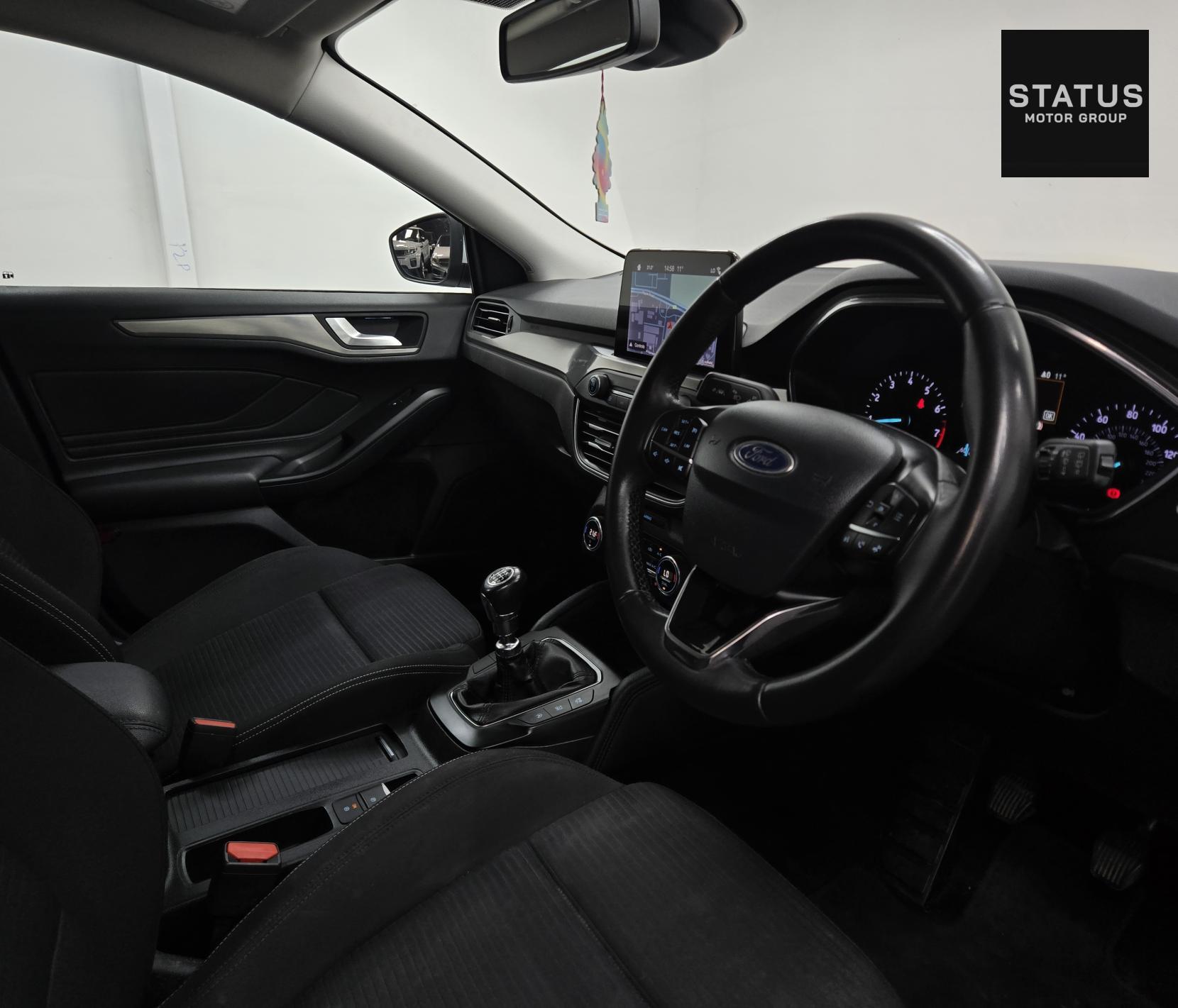Ford Focus 1.0T EcoBoost Titanium Hatchback 5dr Petrol Manual Euro 6 (s/s) (125 ps)