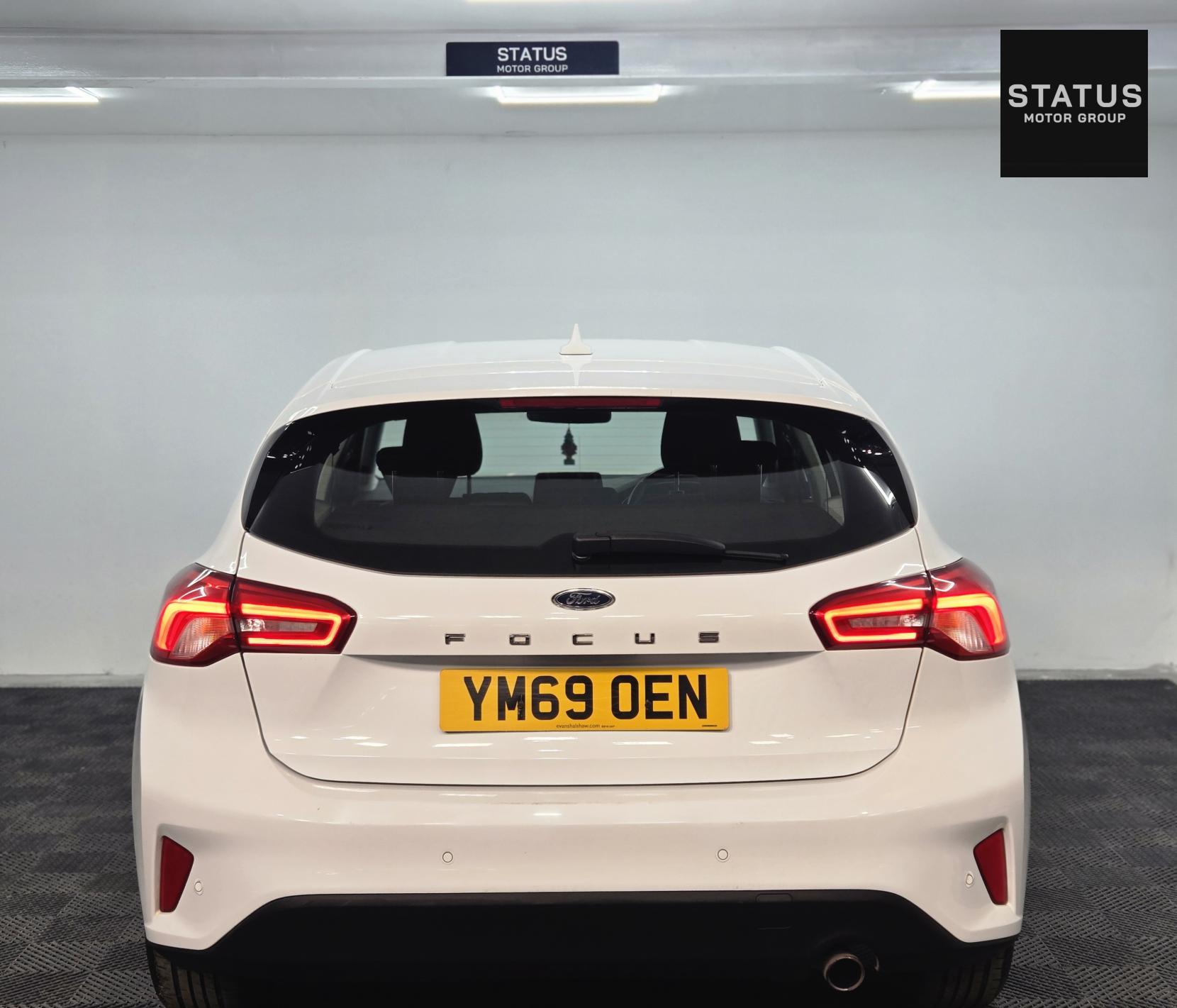Ford Focus 1.0T EcoBoost Titanium Hatchback 5dr Petrol Manual Euro 6 (s/s) (125 ps)
