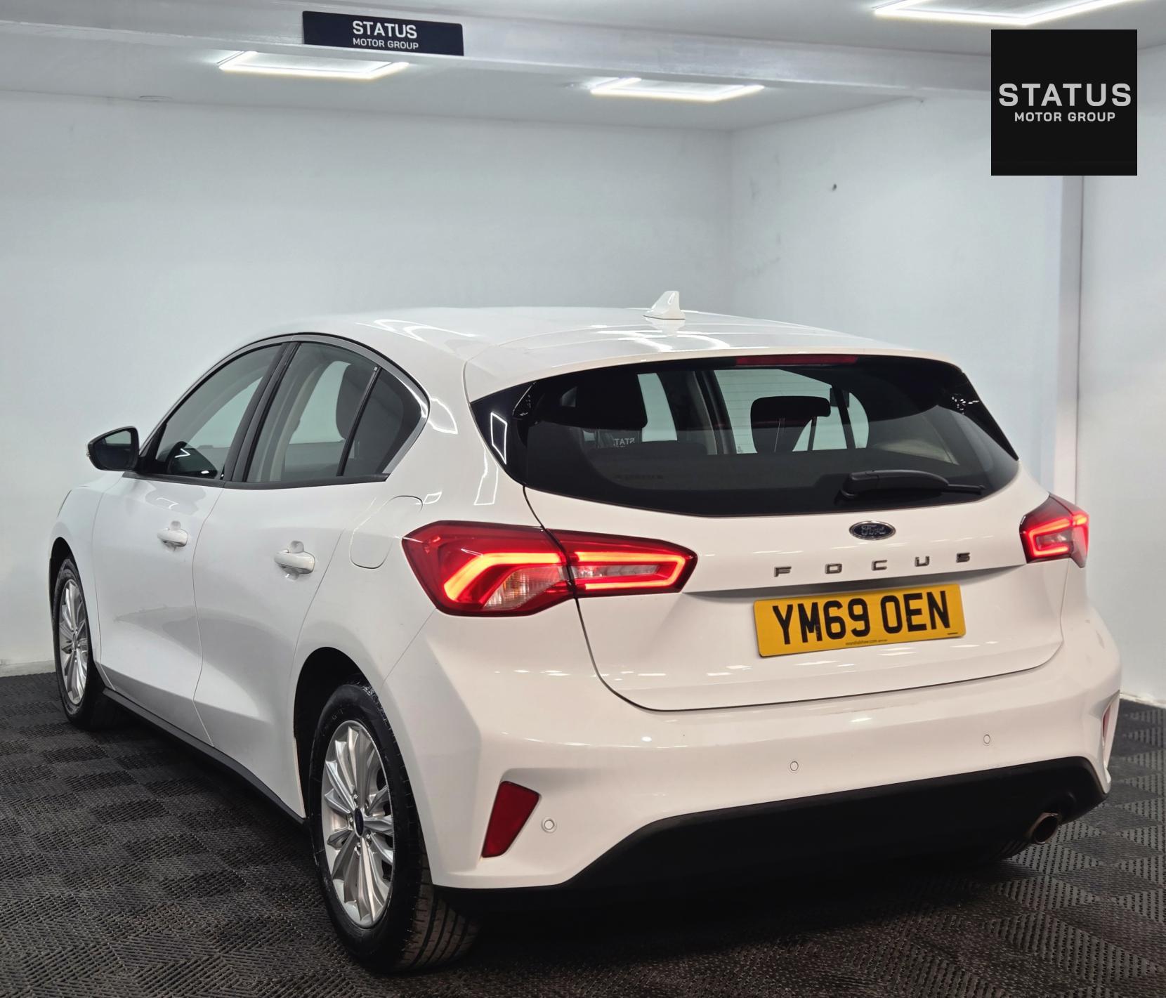 Ford Focus 1.0T EcoBoost Titanium Hatchback 5dr Petrol Manual Euro 6 (s/s) (125 ps)