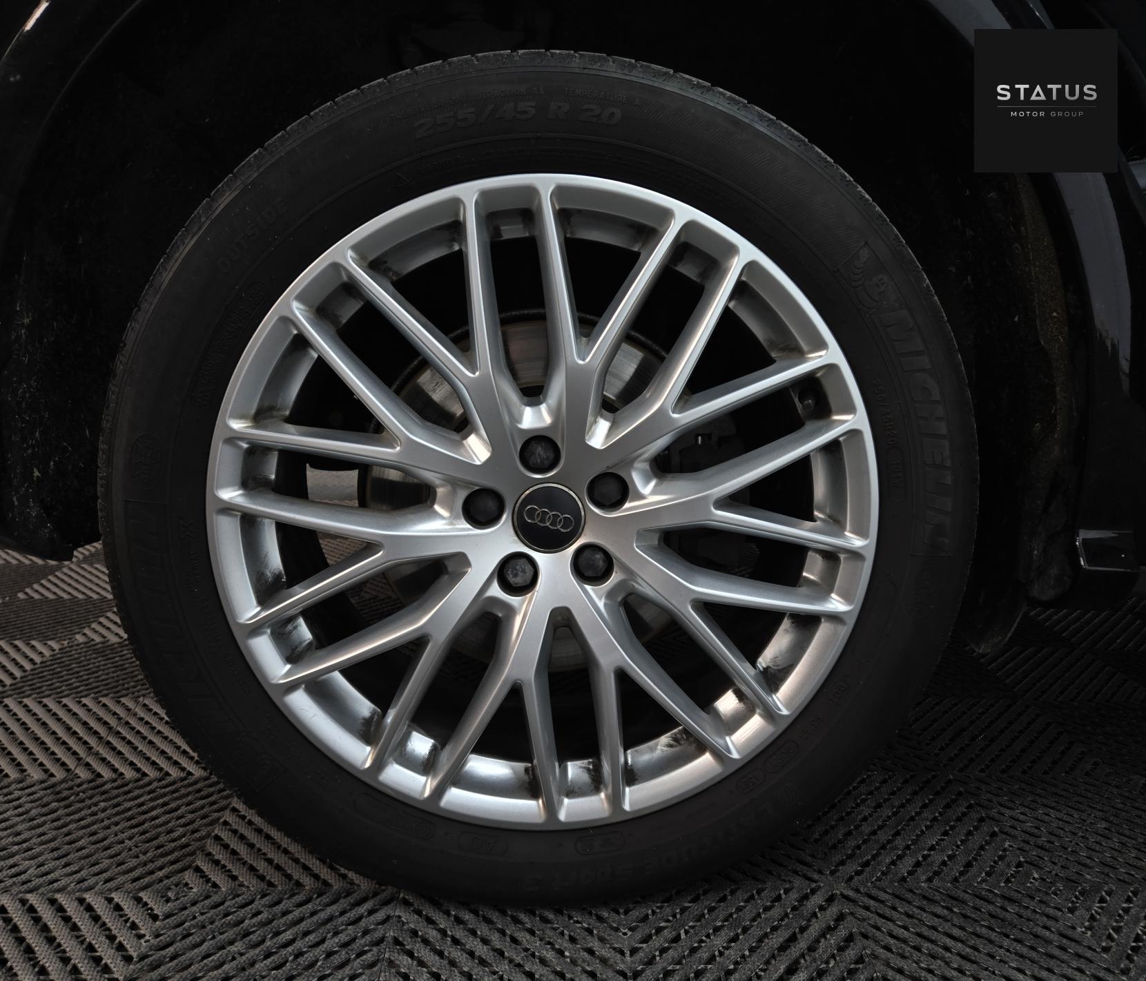 Audi Q5 2.0 TDI S line SUV 5dr Diesel S Tronic quattro Euro 6 (s/s) (190 ps)