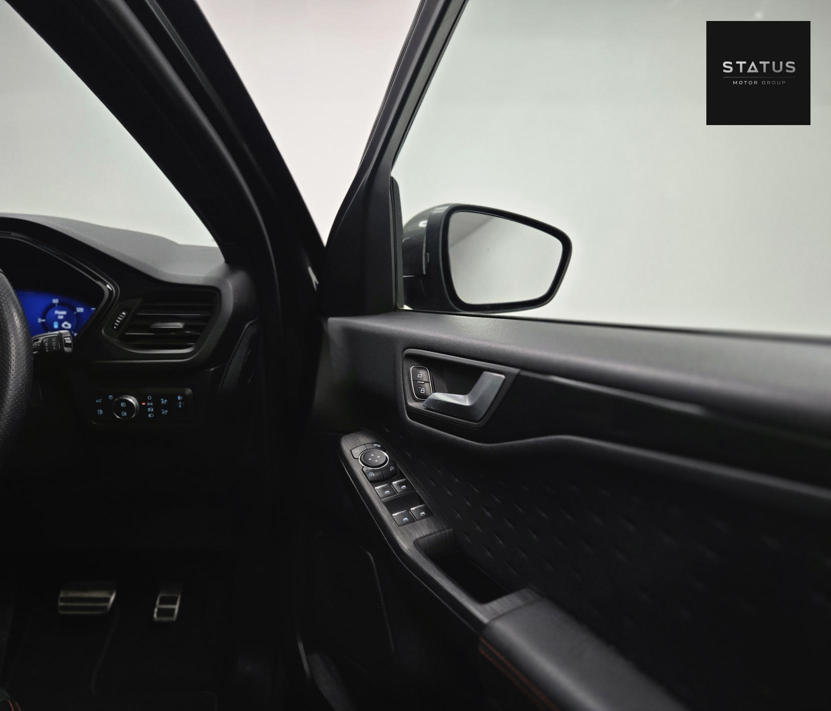 Ford Kuga 2.5 EcoBoost Duratec 14.4kWh ST-Line X SUV 5dr Petrol Plug-in Hybrid CVT Euro 6 (s/s) (225 ps)