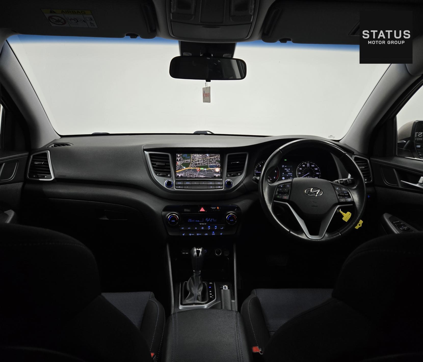 Hyundai TUCSON 2.0 CRDi SE Nav SUV 5dr Diesel Auto 4WD Euro 6 (185 ps)