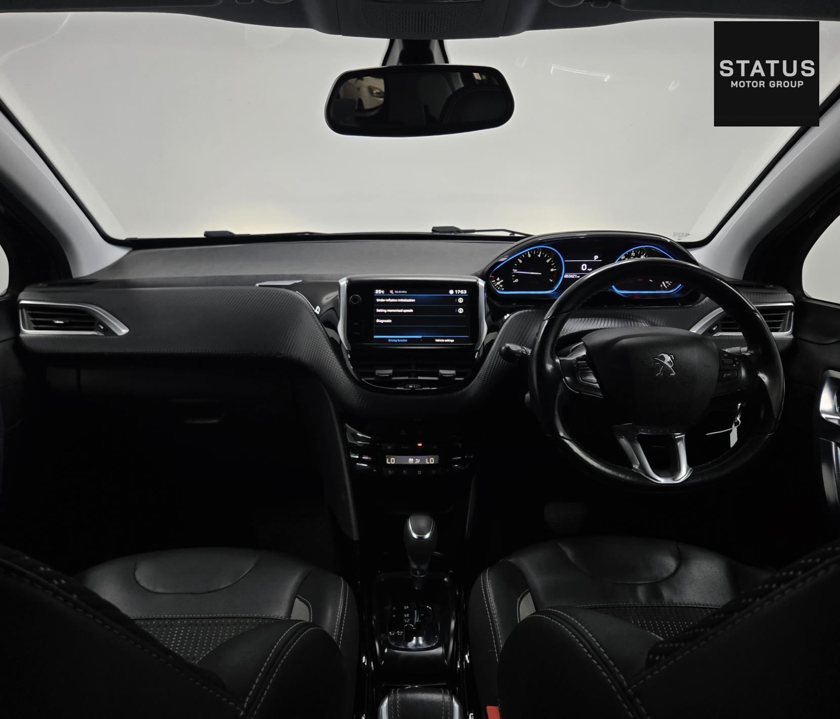 Peugeot 2008 1.2 PureTech Allure SUV 5dr Petrol EAT Euro 6 (s/s) (110 ps)