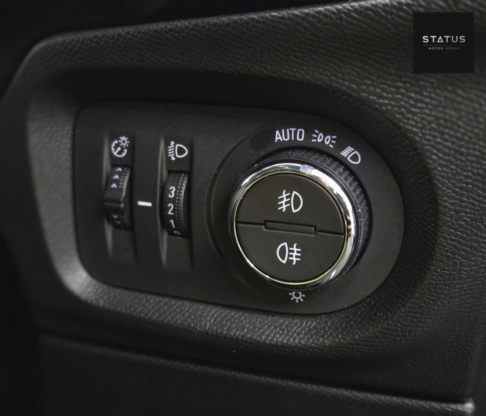 Vauxhall Corsa 1.2 Turbo Elite Nav Hatchback 5dr Petrol Auto Euro 6 (s/s) (100 ps)