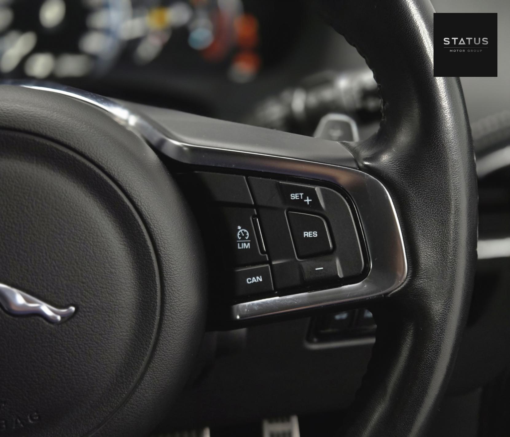 Jaguar F-PACE 2.0 D240 R-Sport SUV 5dr Diesel Auto AWD Euro 6 (s/s) (240 ps)