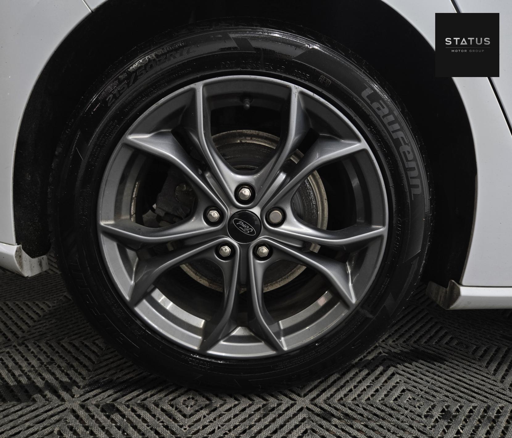 Ford Focus 1.0T EcoBoost ST-Line Hatchback 5dr Petrol Manual Euro 6 (s/s) (125 ps)