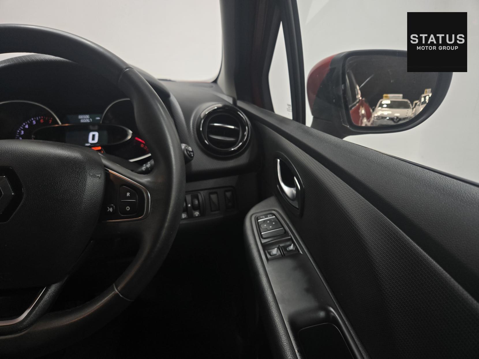 Renault Clio 0.9 TCe Iconic Hatchback 5dr Petrol Manual Euro 6 (s/s) (90 ps)