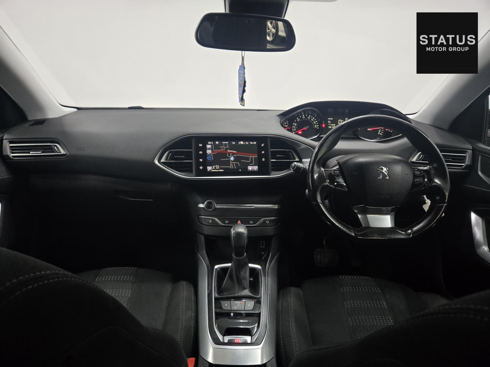 Peugeot 308 2.0 BlueHDi Allure Hatchback 5dr Diesel EAT Euro 6 (s/s) (150 ps)