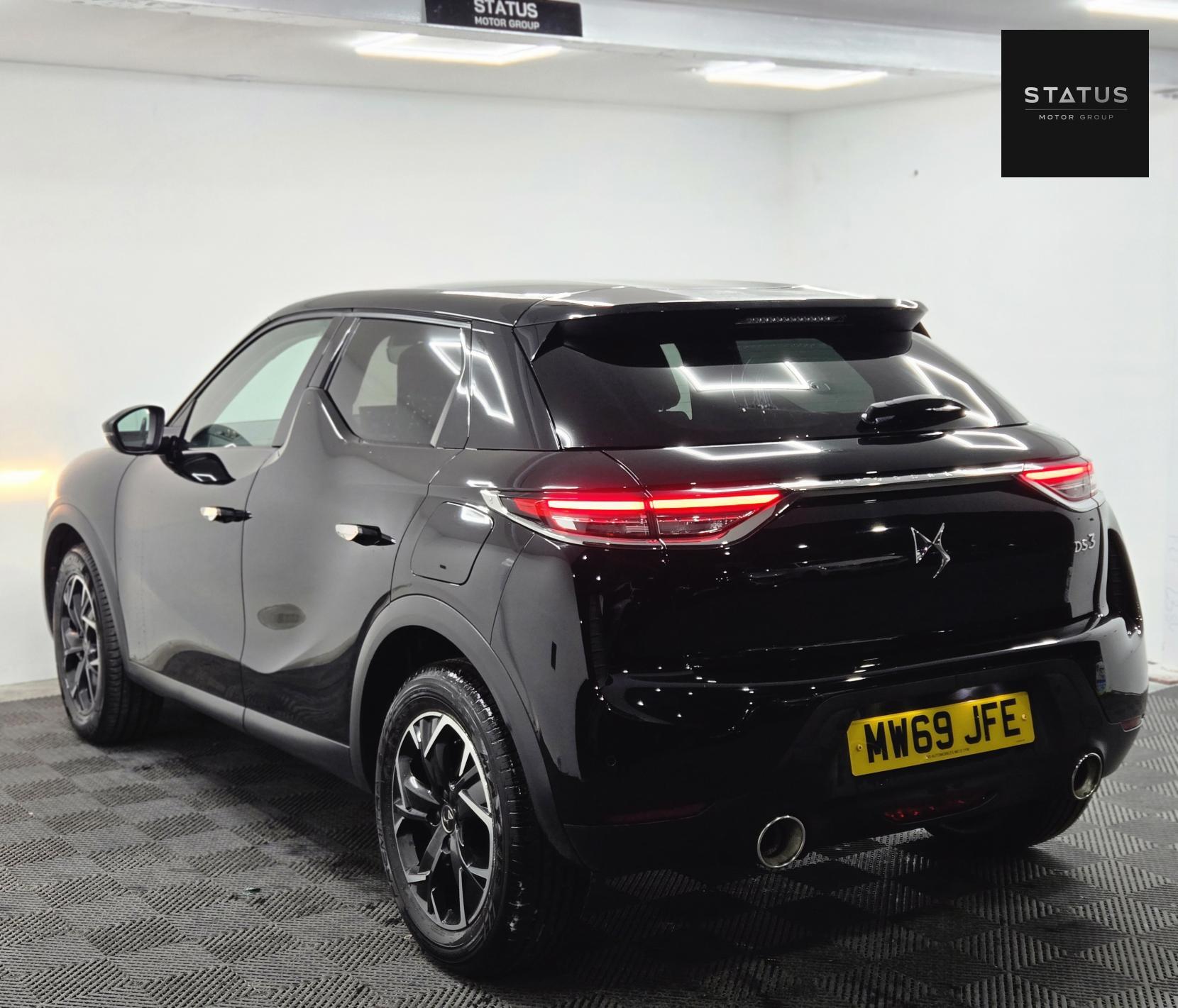 DS AUTOMOBILES DS 3 CROSSBACK 1.2 PureTech Prestige Crossback 5dr Petrol EAT8 Euro 6 (s/s) (155 ps)