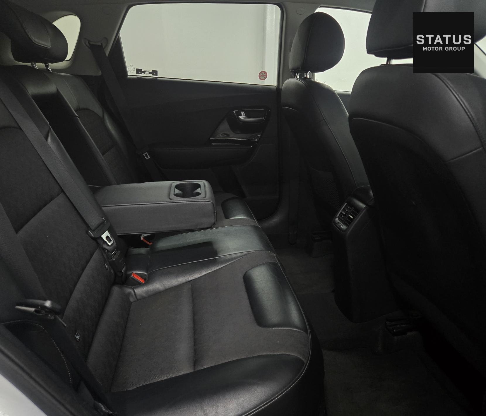 Kia Niro 1.6 GDi 2 SUV 5dr Petrol Hybrid DCT Euro 6 (s/s) (139 bhp)