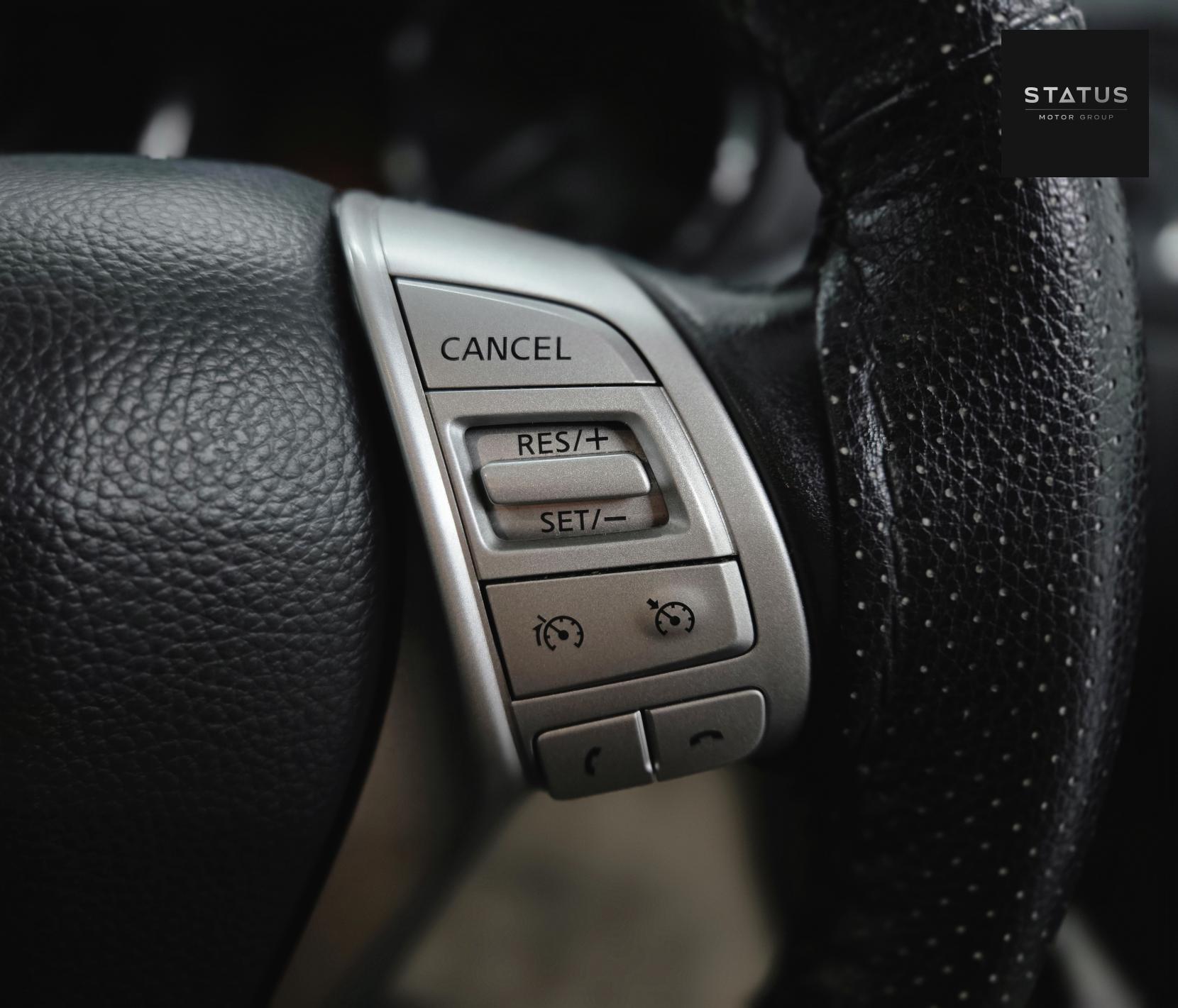 Nissan Pulsar 1.2 DIG-T N-Connecta Hatchback 5dr Petrol XTRON Euro 6 (s/s) (115 ps)