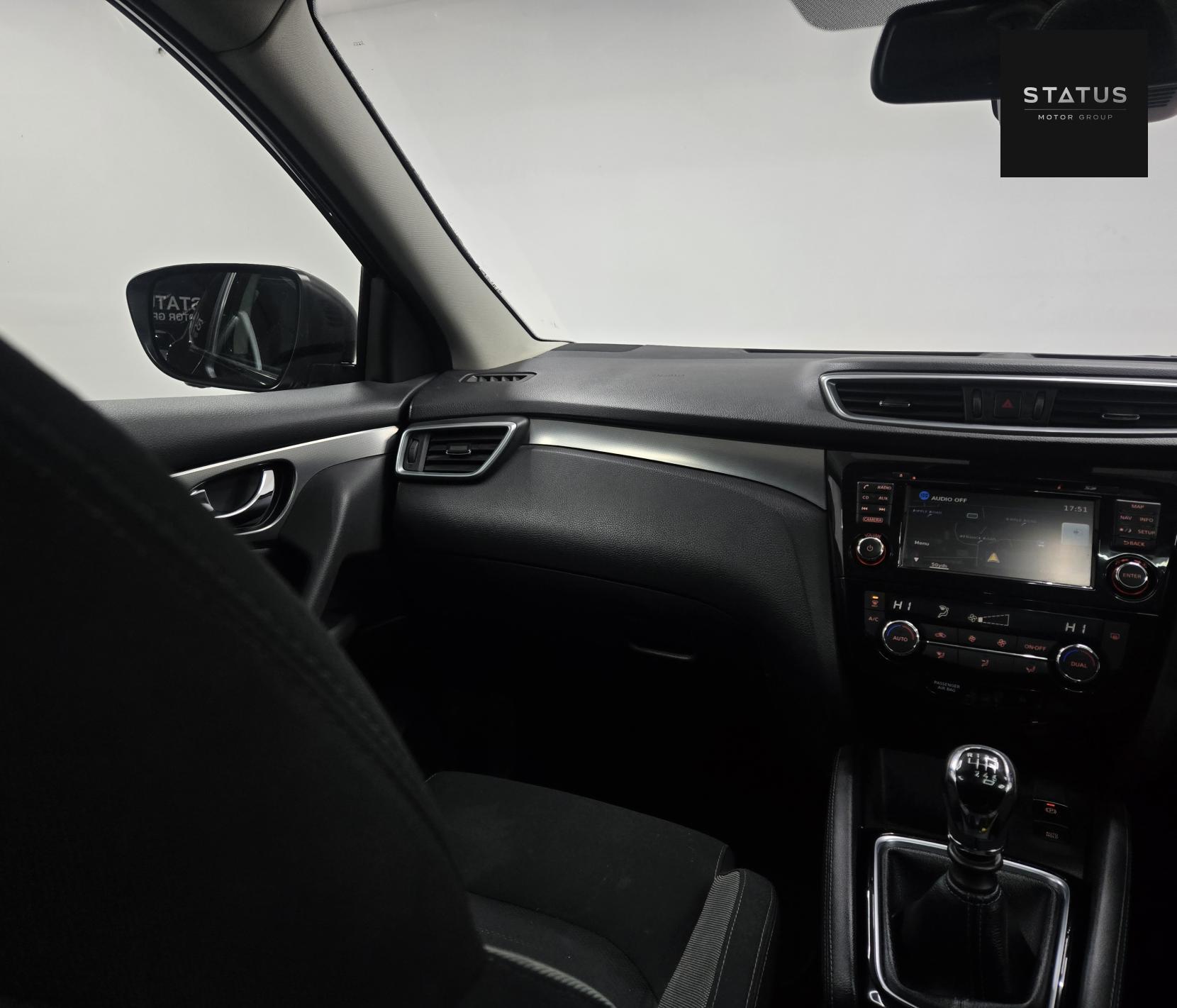 Nissan Qashqai 1.2 DIG-T N-Connecta SUV 5dr Petrol Manual Euro 6 (s/s) (115 ps)