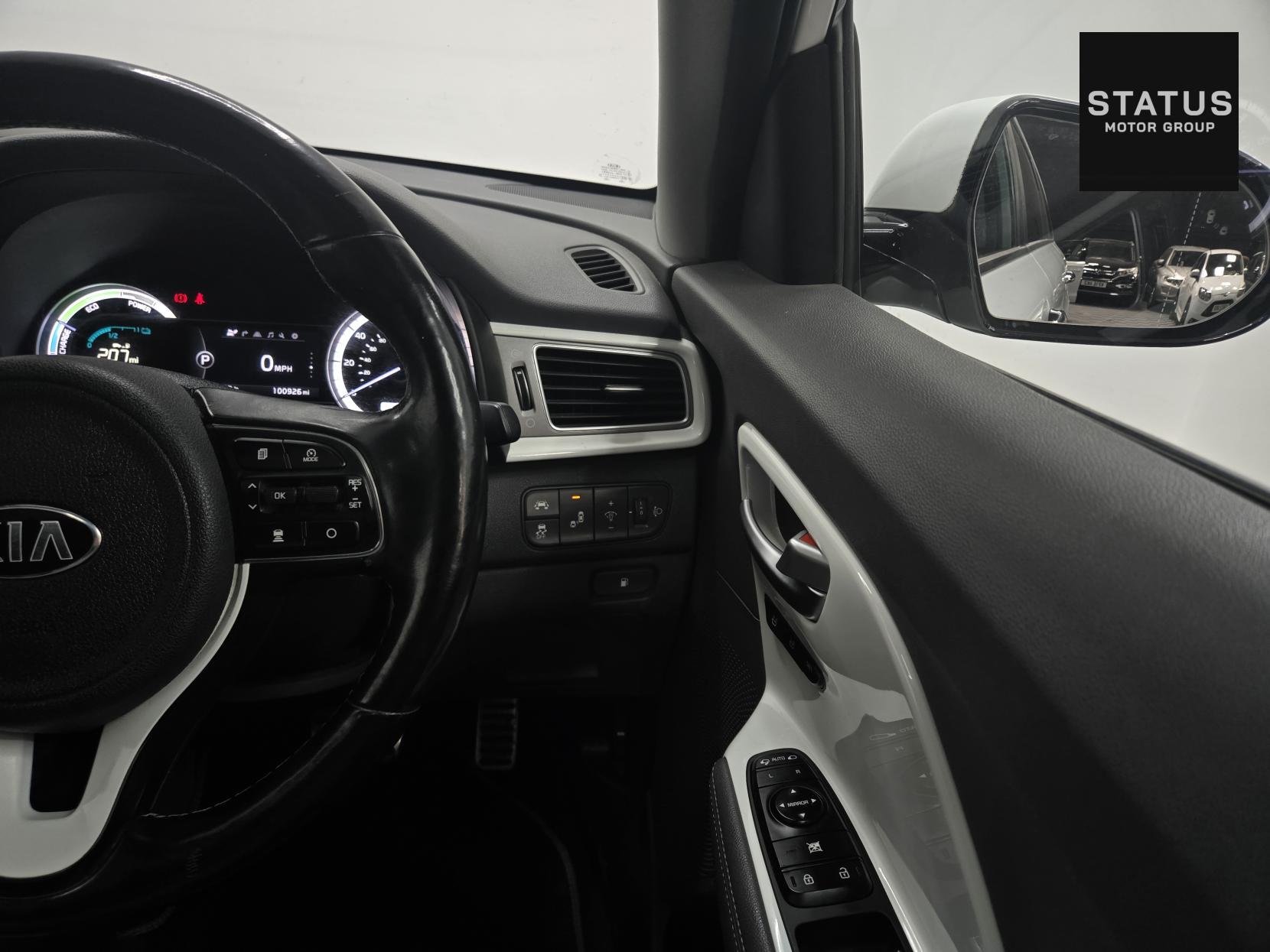 Kia Niro 1.6h GDi First Edition SUV 5dr Petrol Hybrid DCT Euro 6 (s/s) (139 bhp)