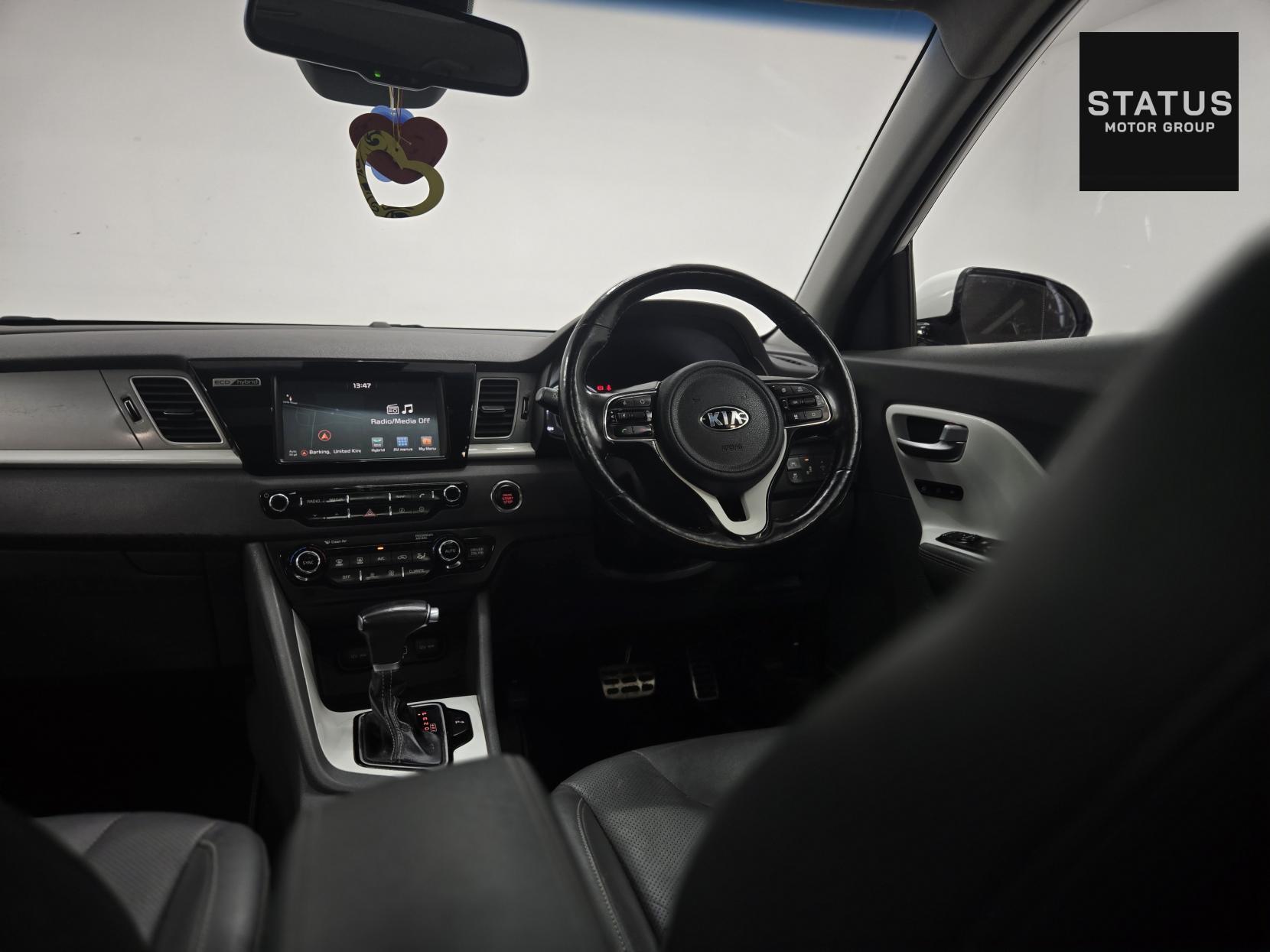 Kia Niro 1.6h GDi First Edition SUV 5dr Petrol Hybrid DCT Euro 6 (s/s) (139 bhp)