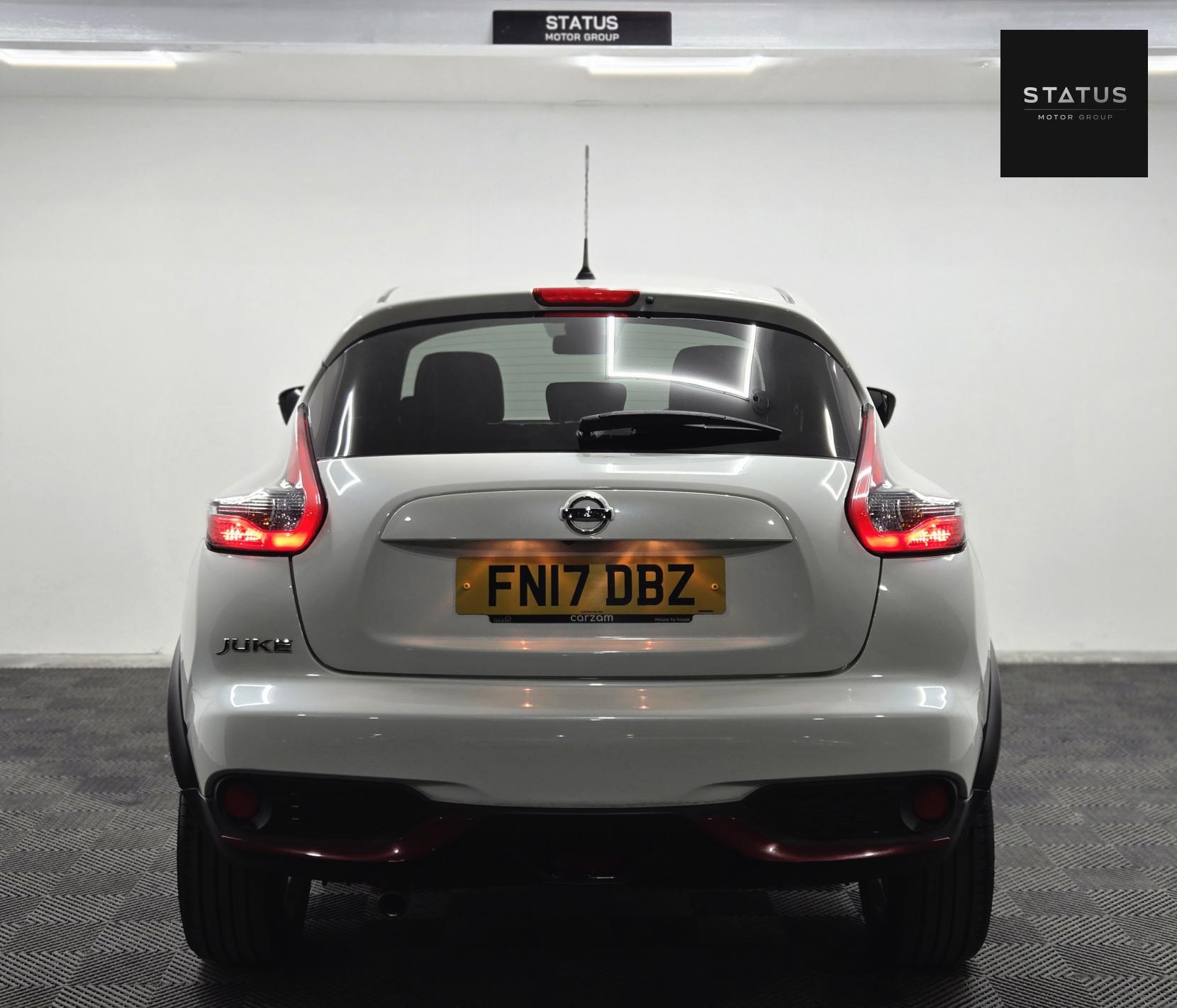 Nissan Juke 1.6 Tekna SUV 5dr Petrol XTRON Euro 6 (117 ps)