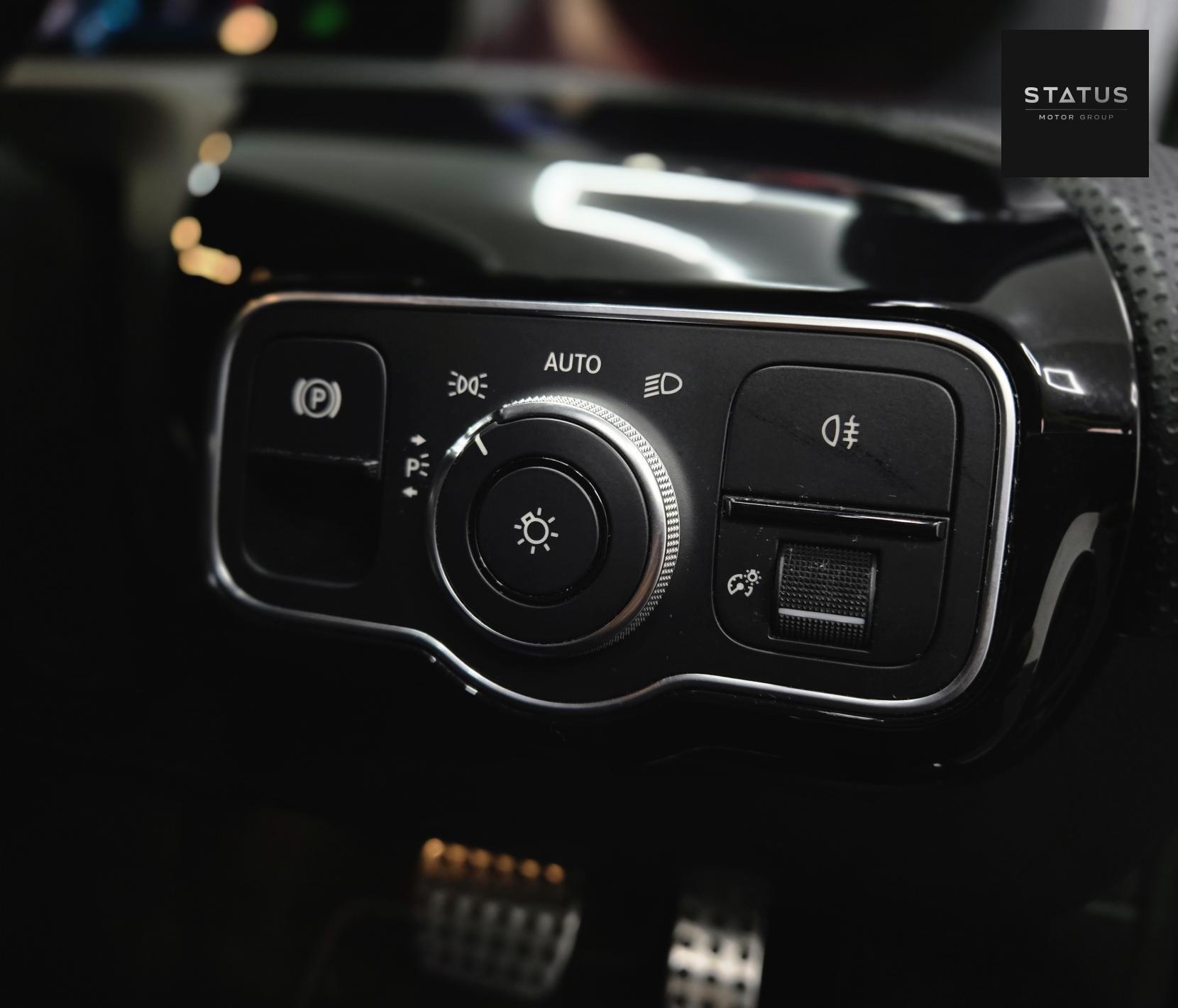 Mercedes-Benz A Class 2.0 A200d AMG Line (Premium) Hatchback 5dr Diesel 8G-DCT Euro 6 (s/s) (150 ps)