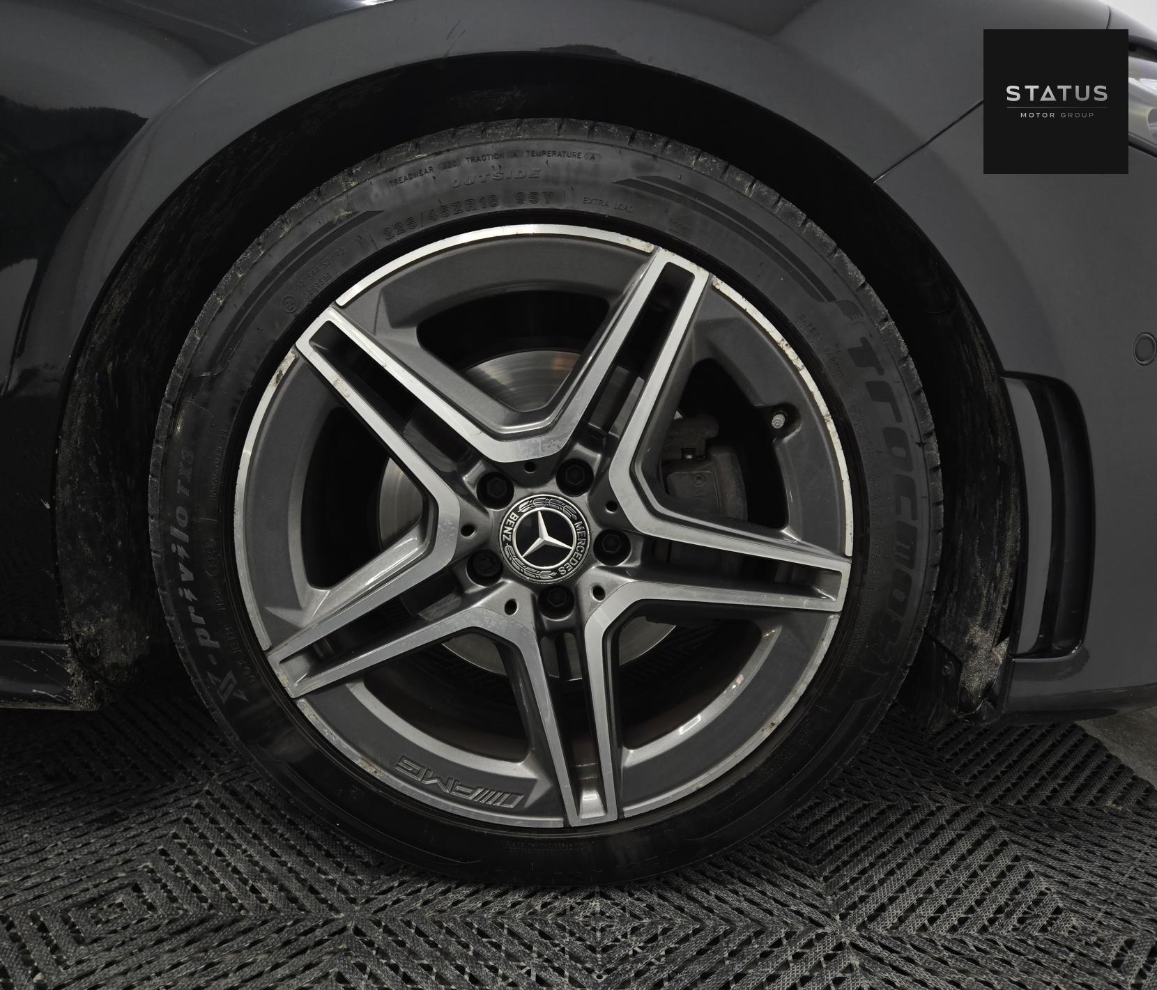 Mercedes-Benz A Class 2.0 A200d AMG Line (Premium) Hatchback 5dr Diesel 8G-DCT Euro 6 (s/s) (150 ps)