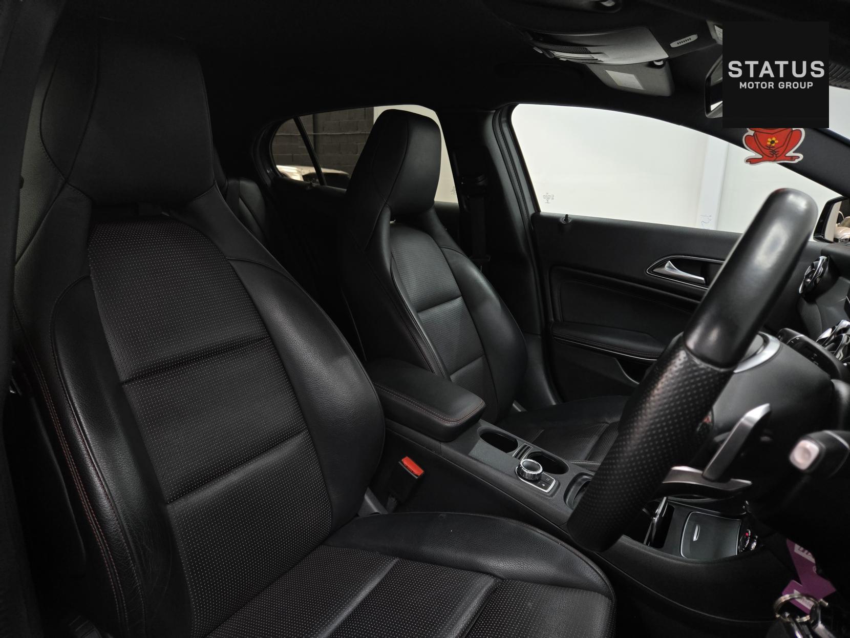 Mercedes-Benz GLA 2.1 GLA220d AMG Line (Premium) SUV 5dr Diesel 7G-DCT 4MATIC Euro 6 (s/s) (177 ps)