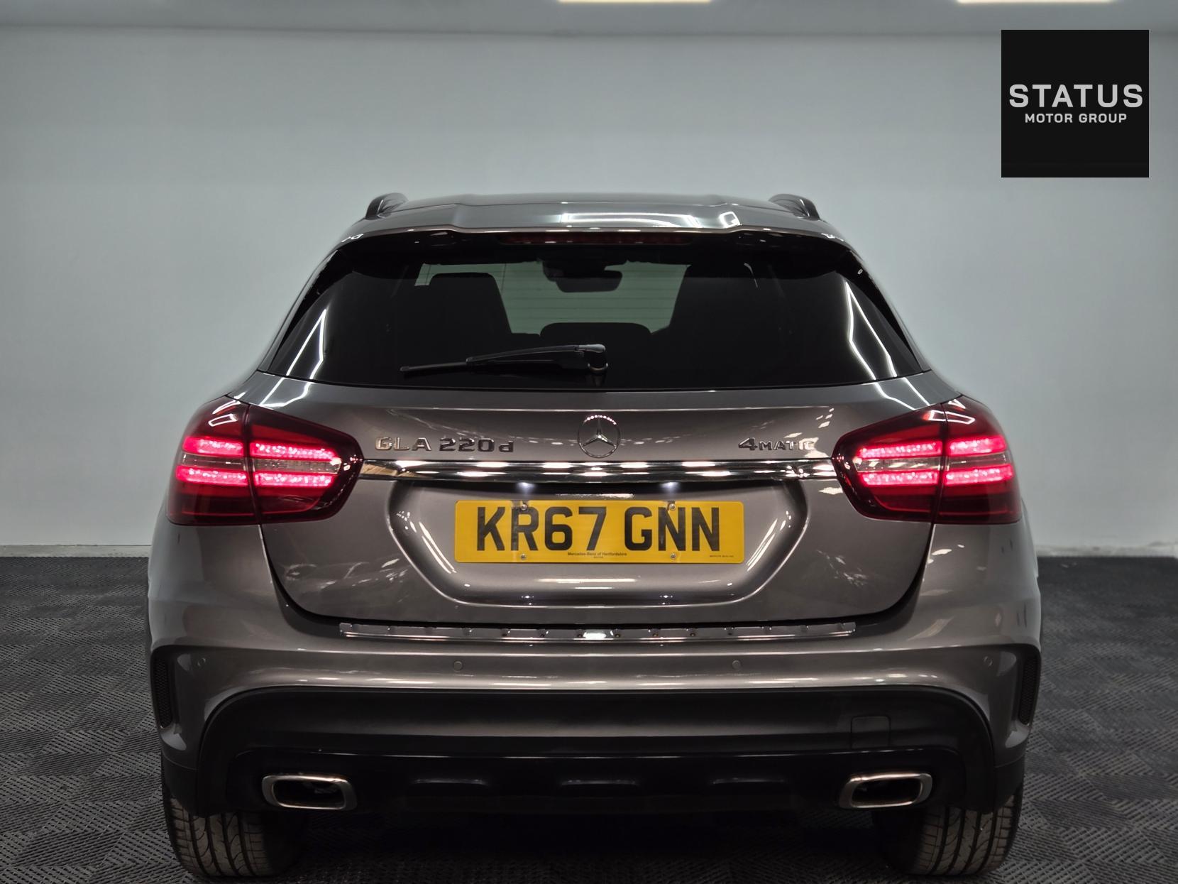 Mercedes-Benz GLA 2.1 GLA220d AMG Line (Premium) SUV 5dr Diesel 7G-DCT 4MATIC Euro 6 (s/s) (177 ps)
