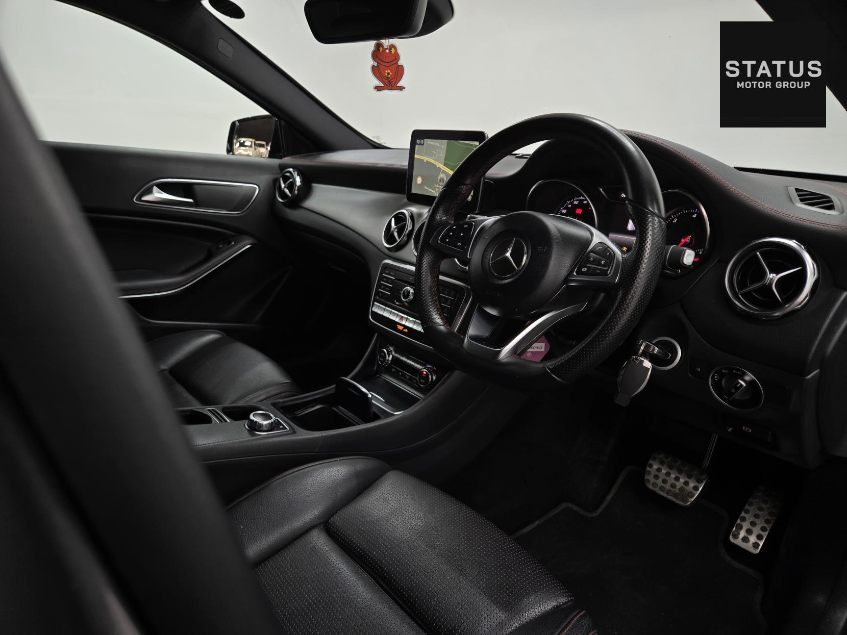 Mercedes-Benz GLA 2.1 GLA220d AMG Line (Premium) SUV 5dr Diesel 7G-DCT 4MATIC Euro 6 (s/s) (177 ps)