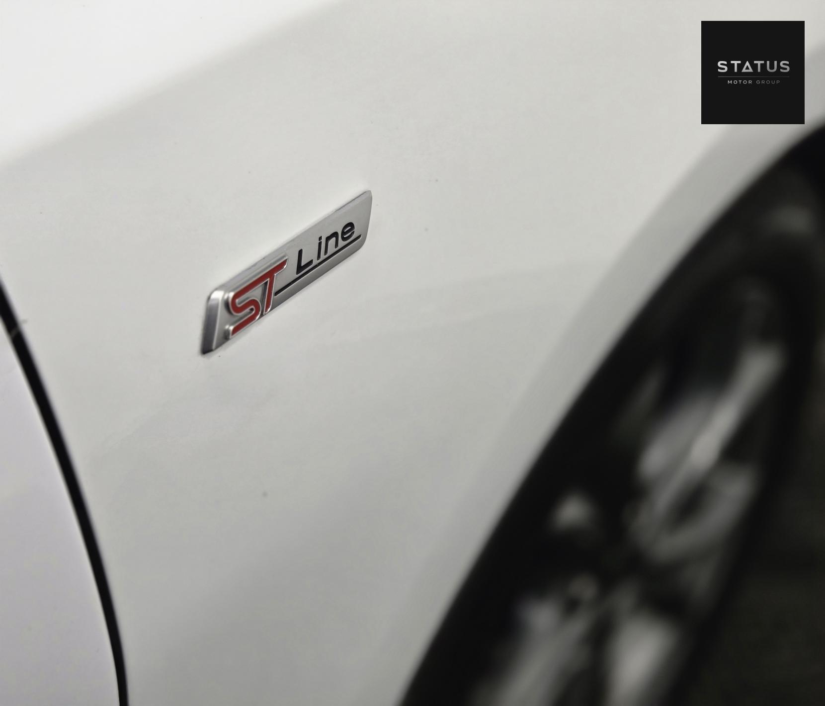 Ford Focus 1.0T EcoBoost ST-Line Hatchback 5dr Petrol Manual Euro 6 (s/s) (125 ps)