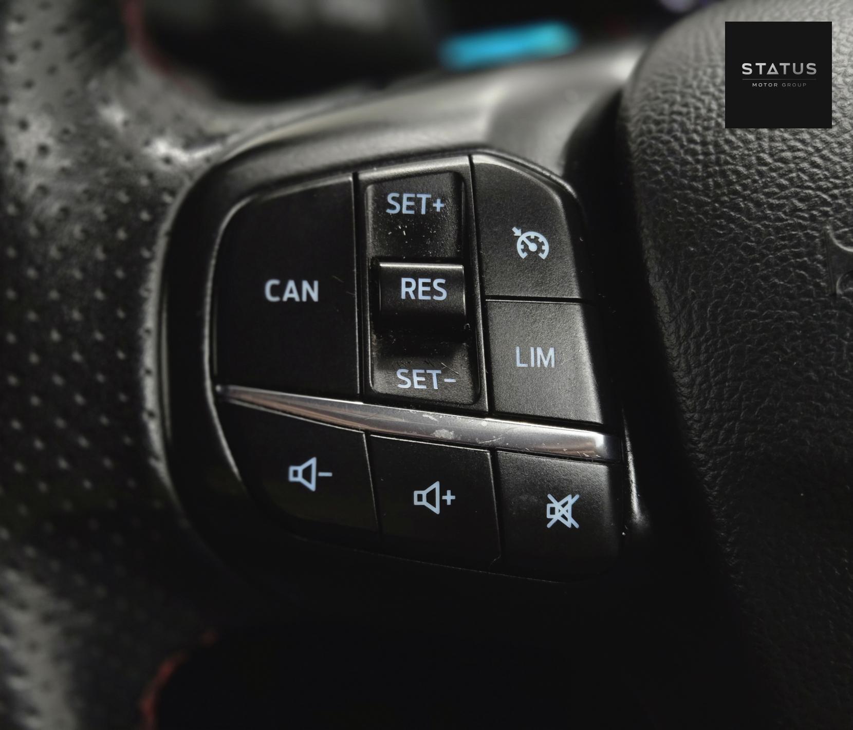 Ford Focus 1.0T EcoBoost ST-Line Hatchback 5dr Petrol Manual Euro 6 (s/s) (125 ps)