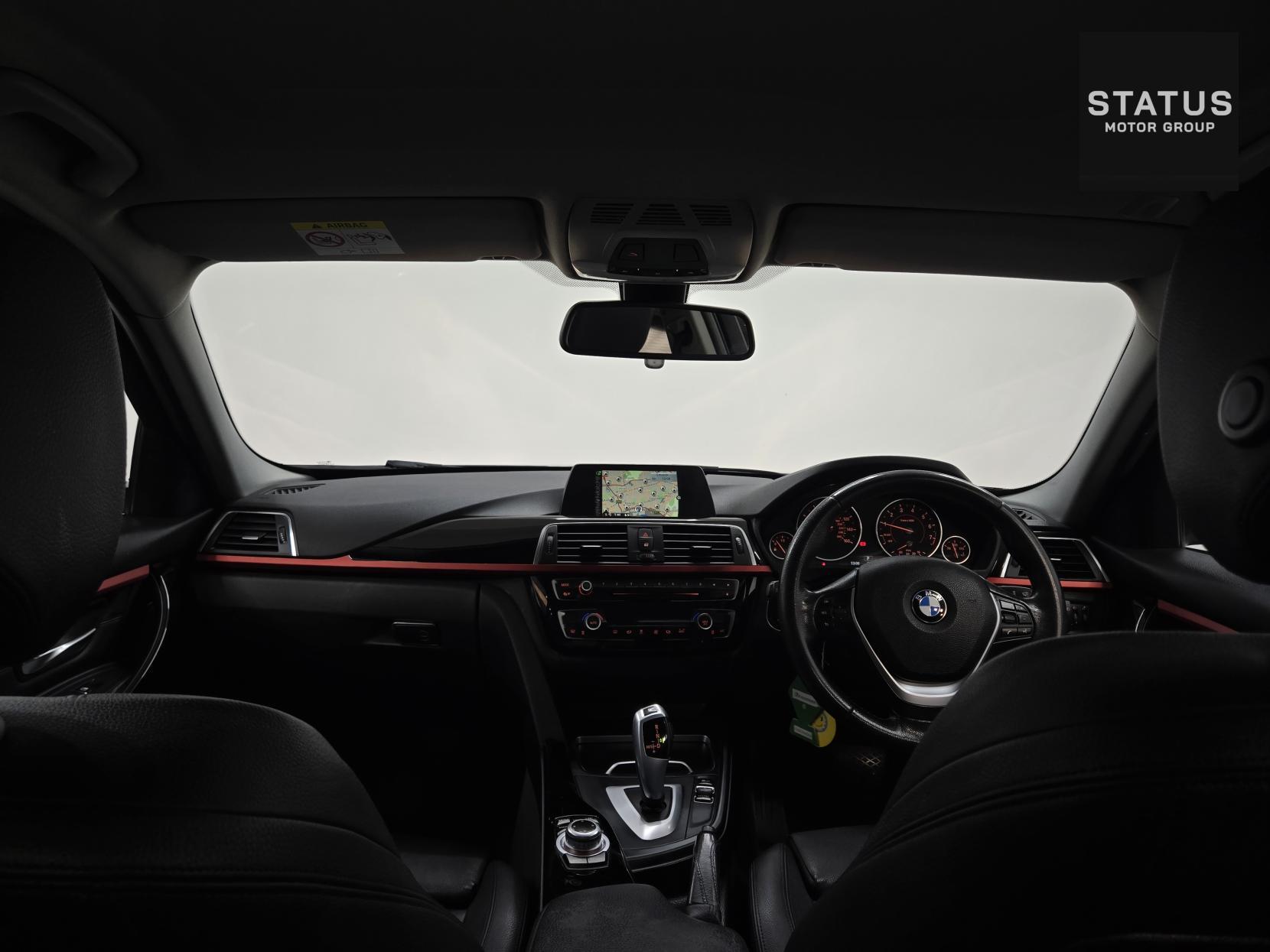 BMW 3 Series 1.5 318i Sport Saloon 4dr Petrol Auto Euro 6 (s/s) (136 ps)