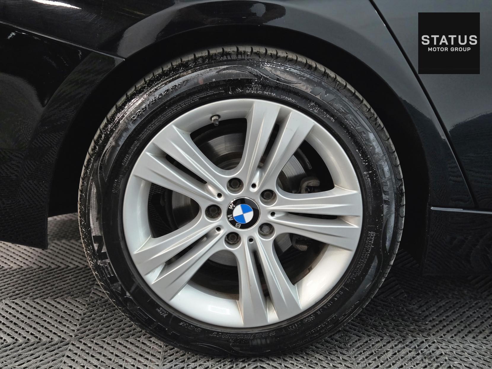BMW 3 Series 1.5 318i Sport Saloon 4dr Petrol Auto Euro 6 (s/s) (136 ps)