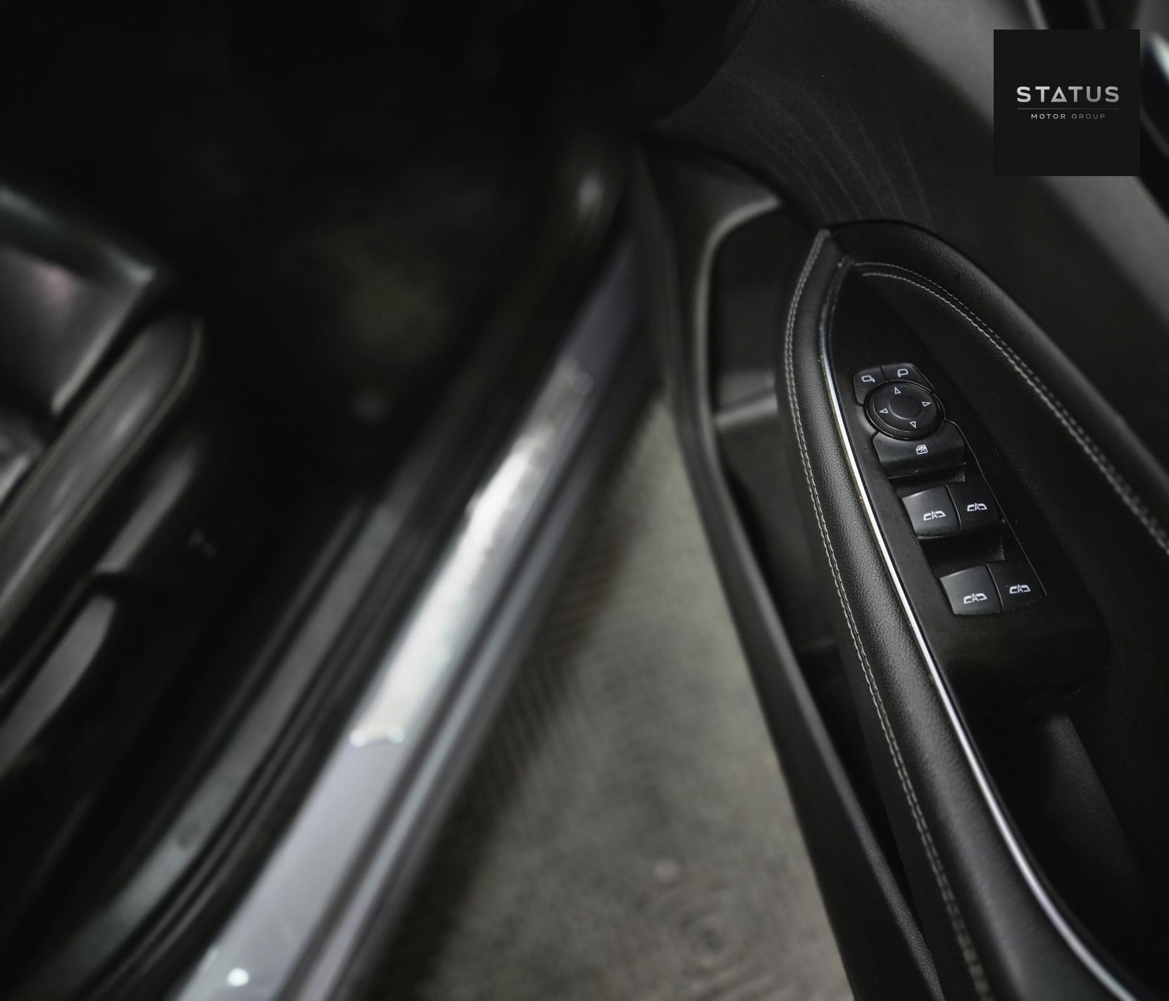 Vauxhall Insignia 1.6 Turbo D BlueInjection Elite Nav Grand Sport 5dr Diesel Manual Euro 6 (s/s) (136 ps)