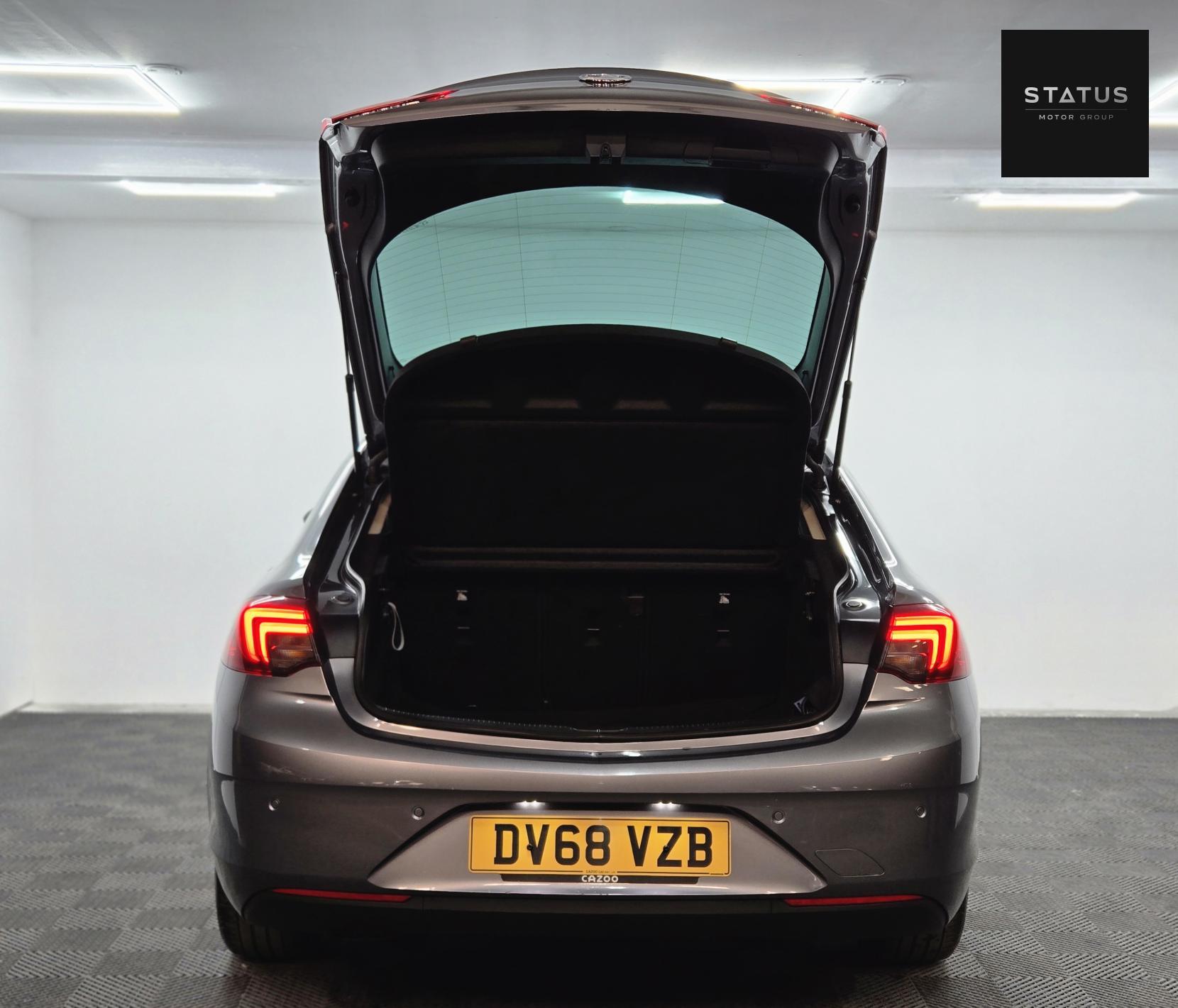 Vauxhall Insignia 1.6 Turbo D BlueInjection Elite Nav Grand Sport 5dr Diesel Manual Euro 6 (s/s) (136 ps)