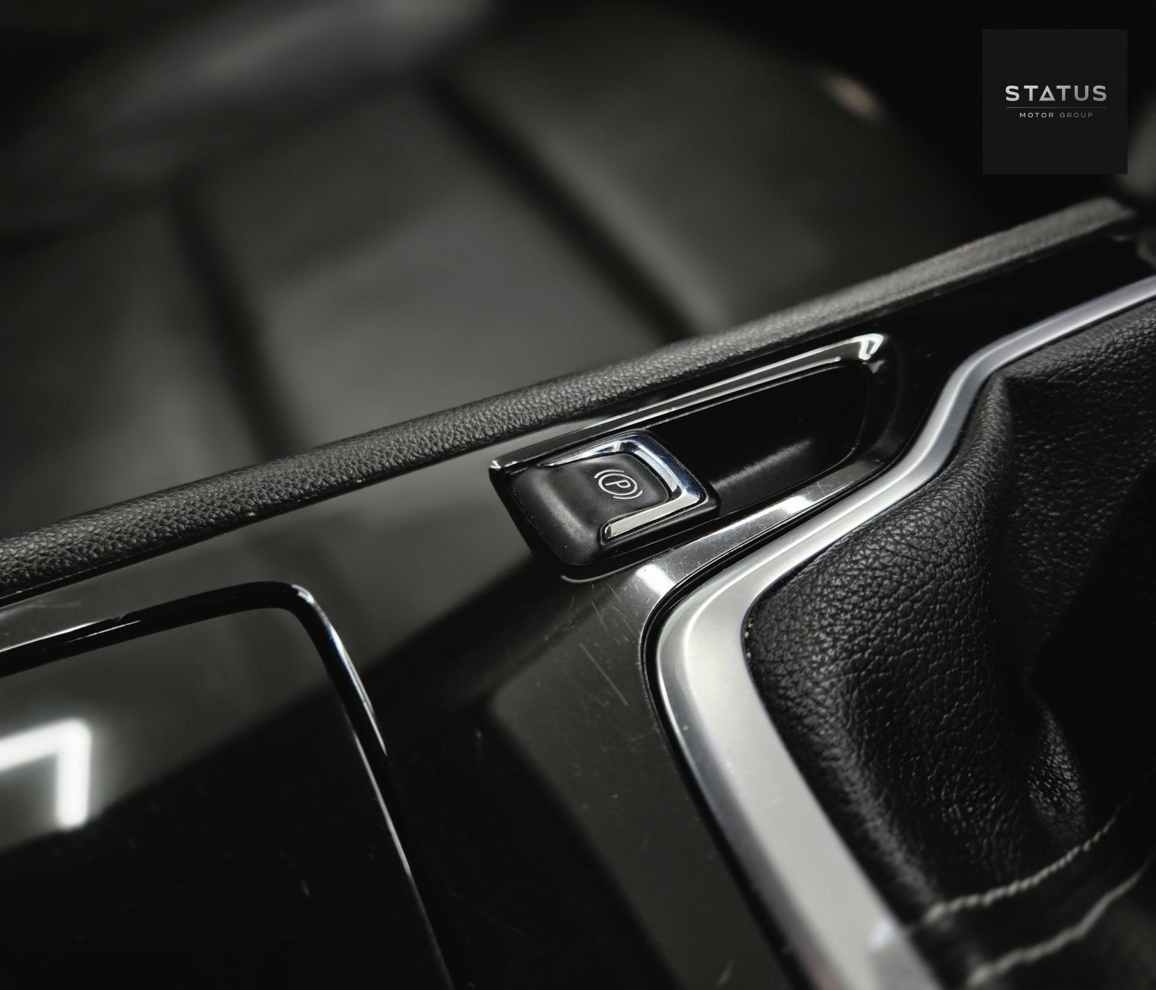 Vauxhall Insignia 1.6 Turbo D BlueInjection Elite Nav Grand Sport 5dr Diesel Manual Euro 6 (s/s) (136 ps)