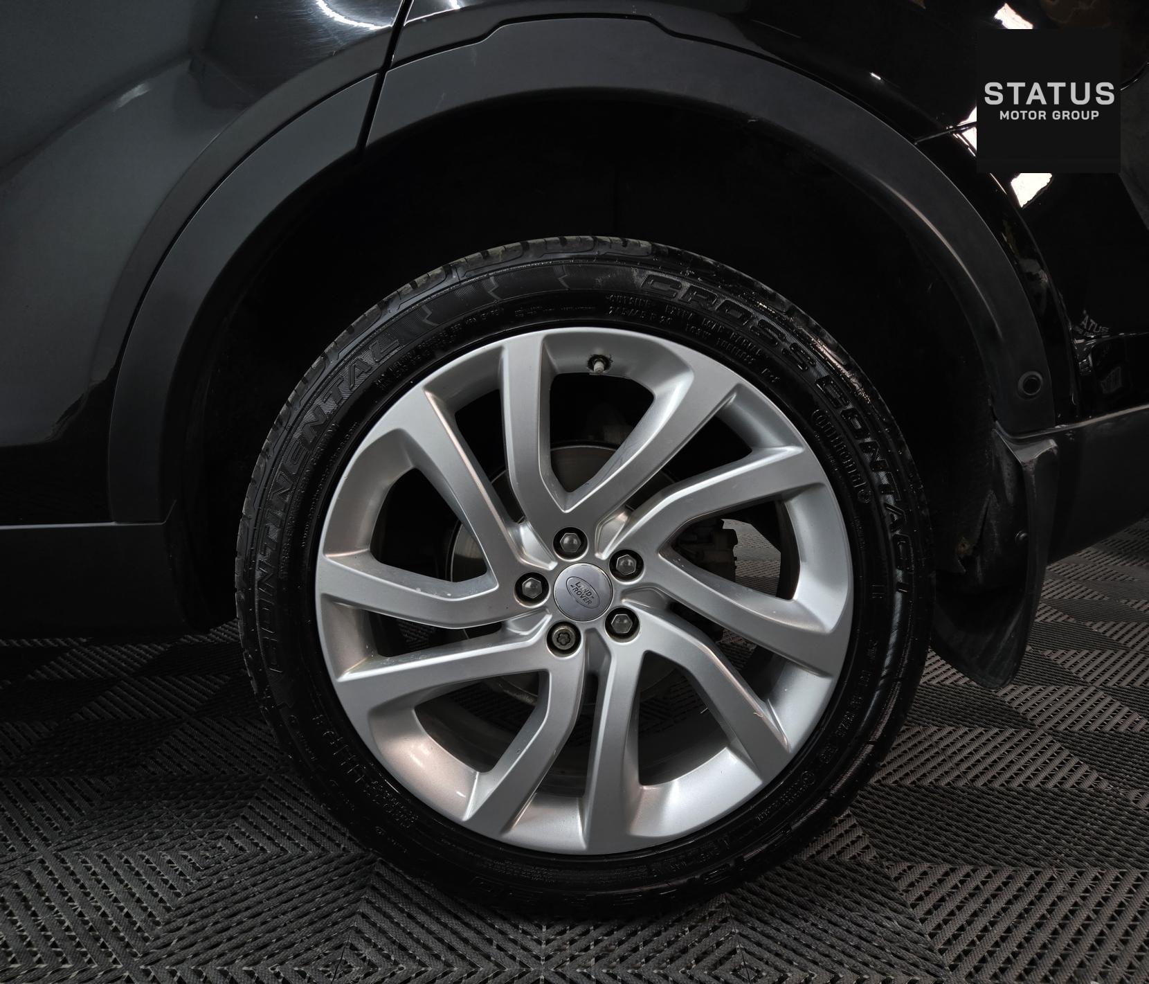 Land Rover Discovery Sport 2.0 TD4 HSE Luxury SUV 5dr Diesel Auto 4WD Euro 6 (s/s) (180 ps)
